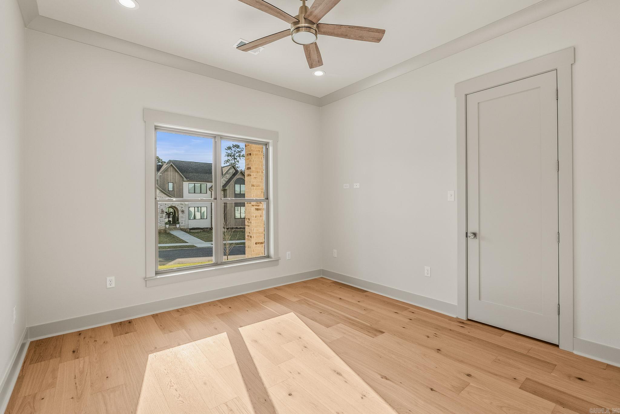 Lands End Estates - Residential