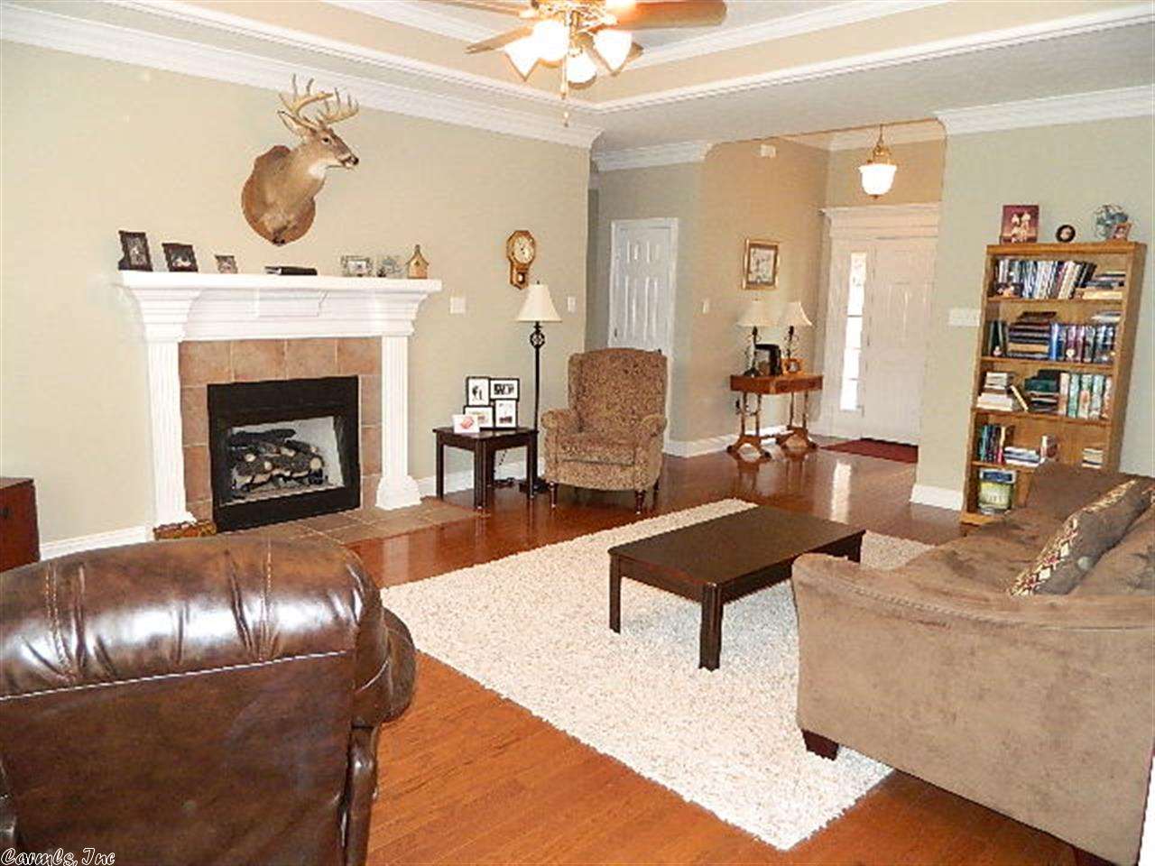 Royal Oaks - Residential