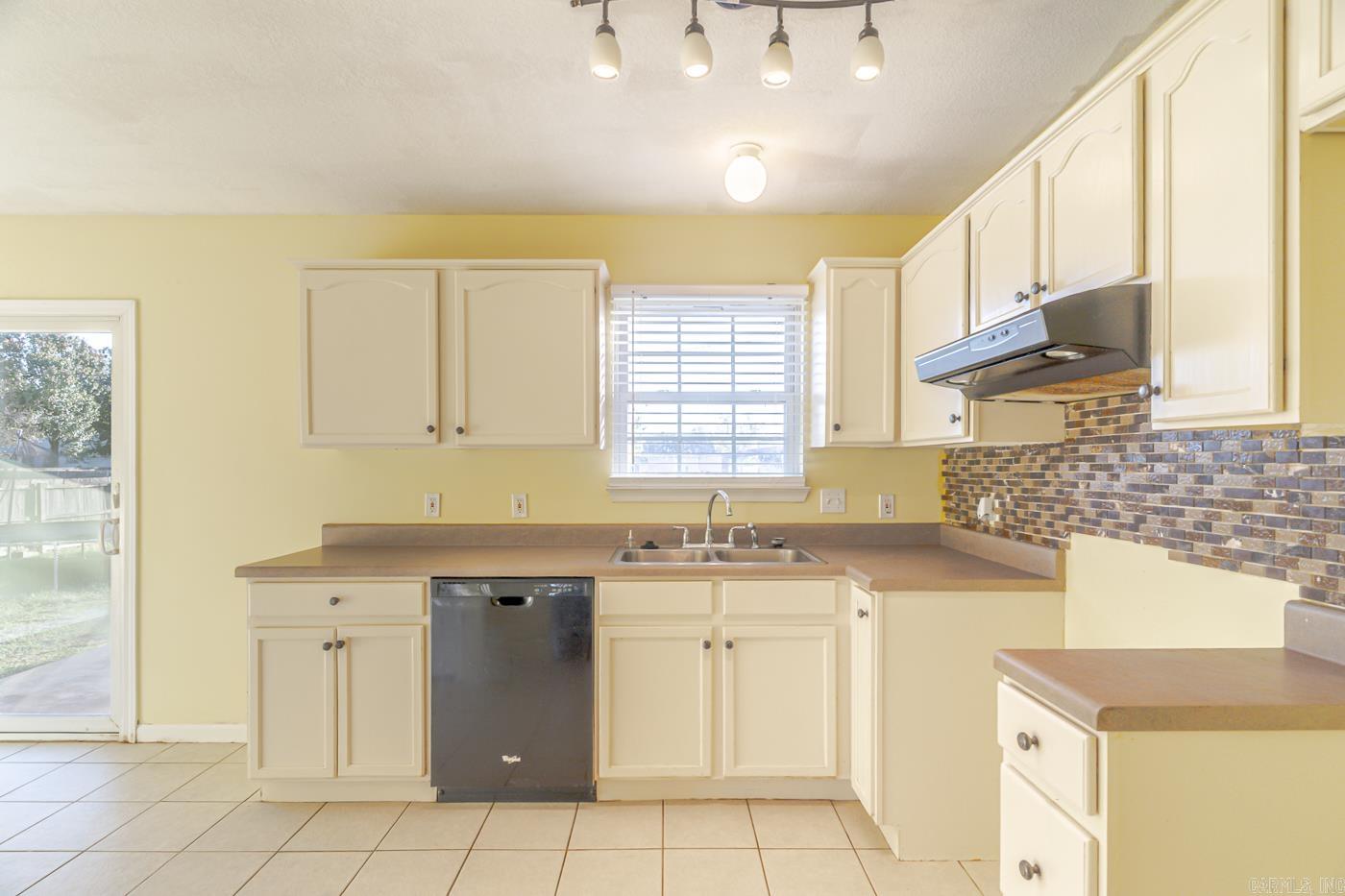 KIRBY MEADOWS - Residential