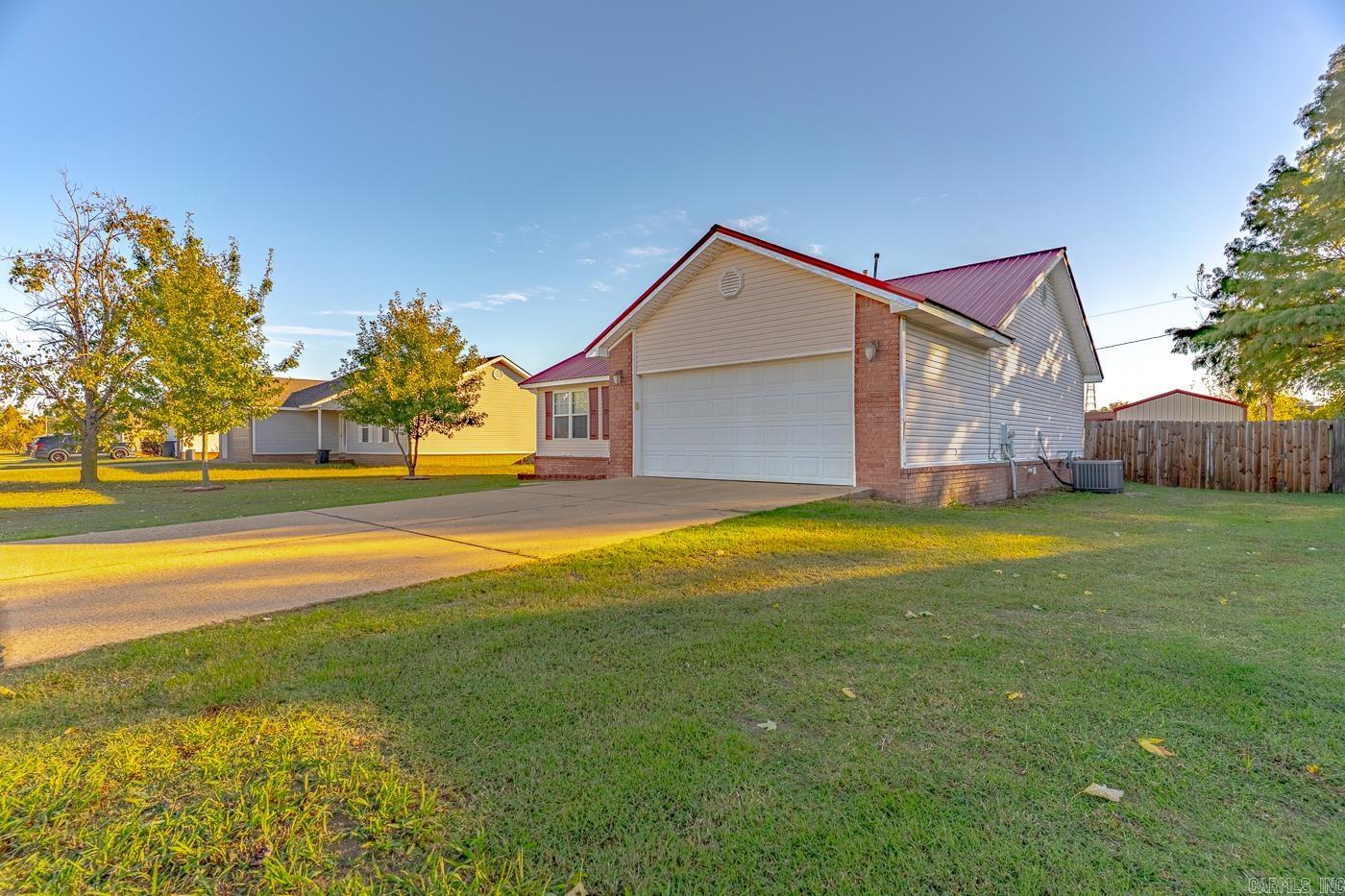 KIRBY MEADOWS - Residential