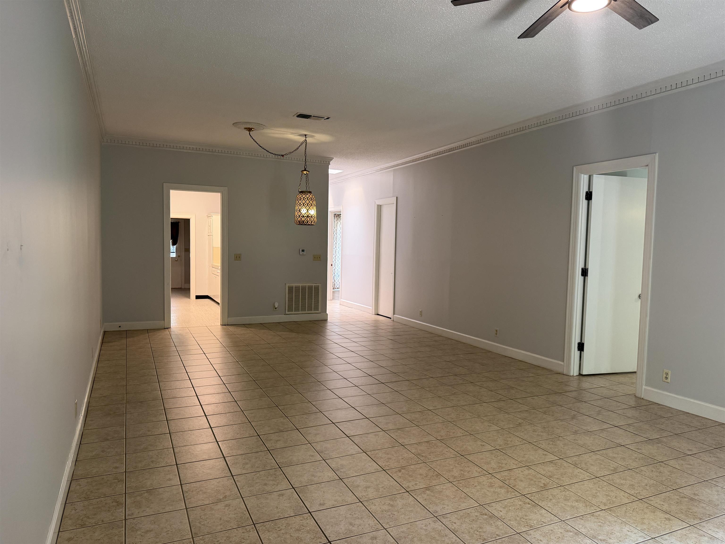 WESTRIDGE HORZ PROP REGIME - Residential