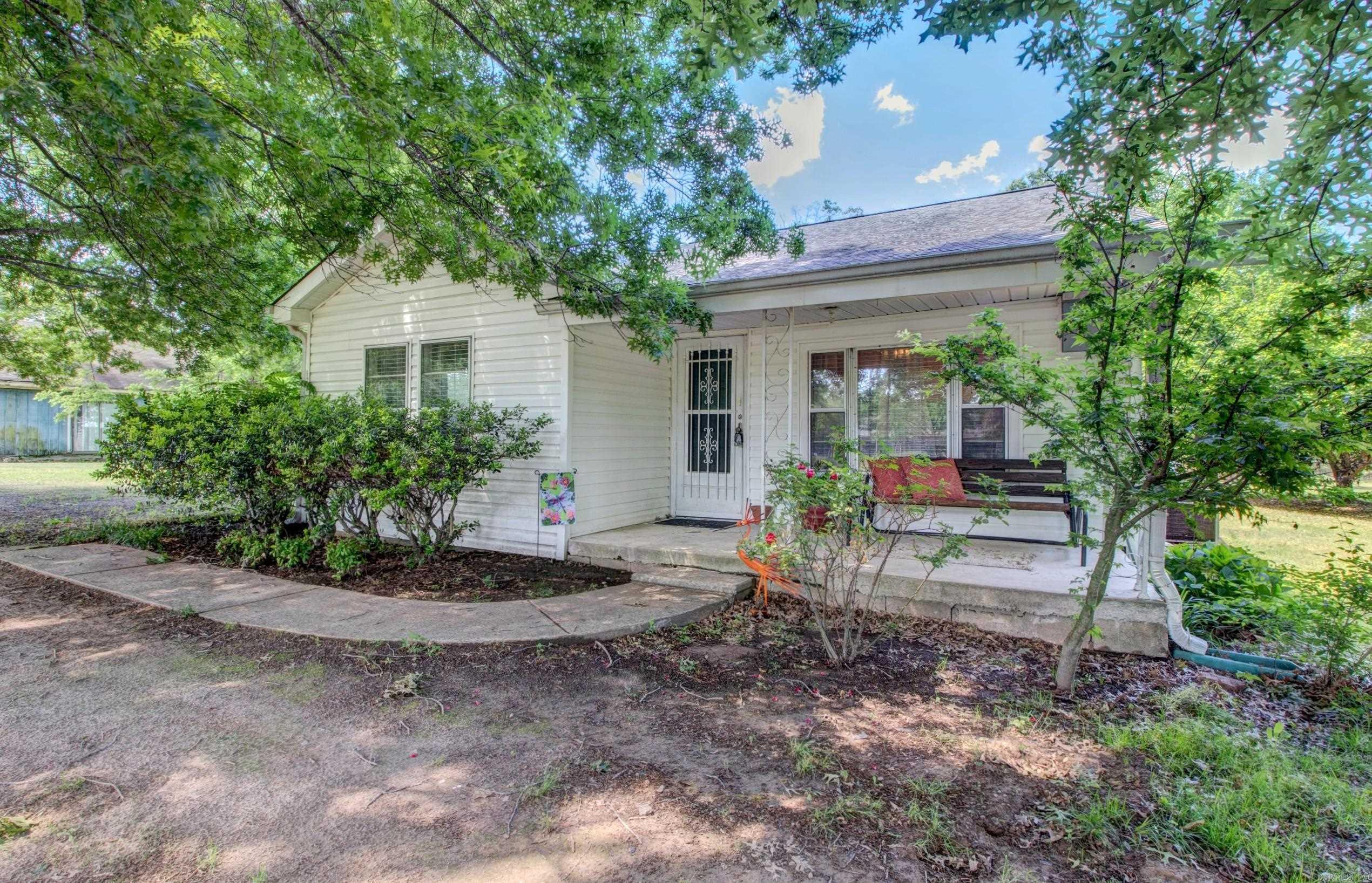 Welcome to country living with convenience! This charming home located at 922 Hwy 258 in Bald Knob, AR offers the perfect blend of peaceful surroundings and easy access to town. Situated on a spacious lot, this property provides plenty of room to enjoy the outdoors—whether it’s relaxing on the porch, entertaining guests, or creating your own backyard retreat. Inside, you’ll find a comfortable and functional layout designed for everyday living. The home features inviting living spaces, a well-appointed kitchen, and generously sized bedrooms that provide both comfort and flexibility. Natural light flows throughout, creating a warm and welcoming atmosphere.  Whether you’re a first-time homebuyer, looking to downsize, or searching for a great investment opportunity, this property offers endless potential. Conveniently located near Bald Knob amenities with quick access to major roadways, this home delivers the best of both worlds—quiet country living with accessibility.  Don’t miss your opportunity to make this property your own—schedule your showing today!  ***Agents see agent remarks***