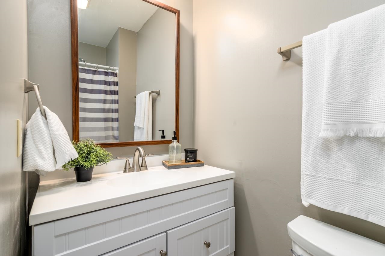 KINGSPARK TO COOK MTN VIL - Residential