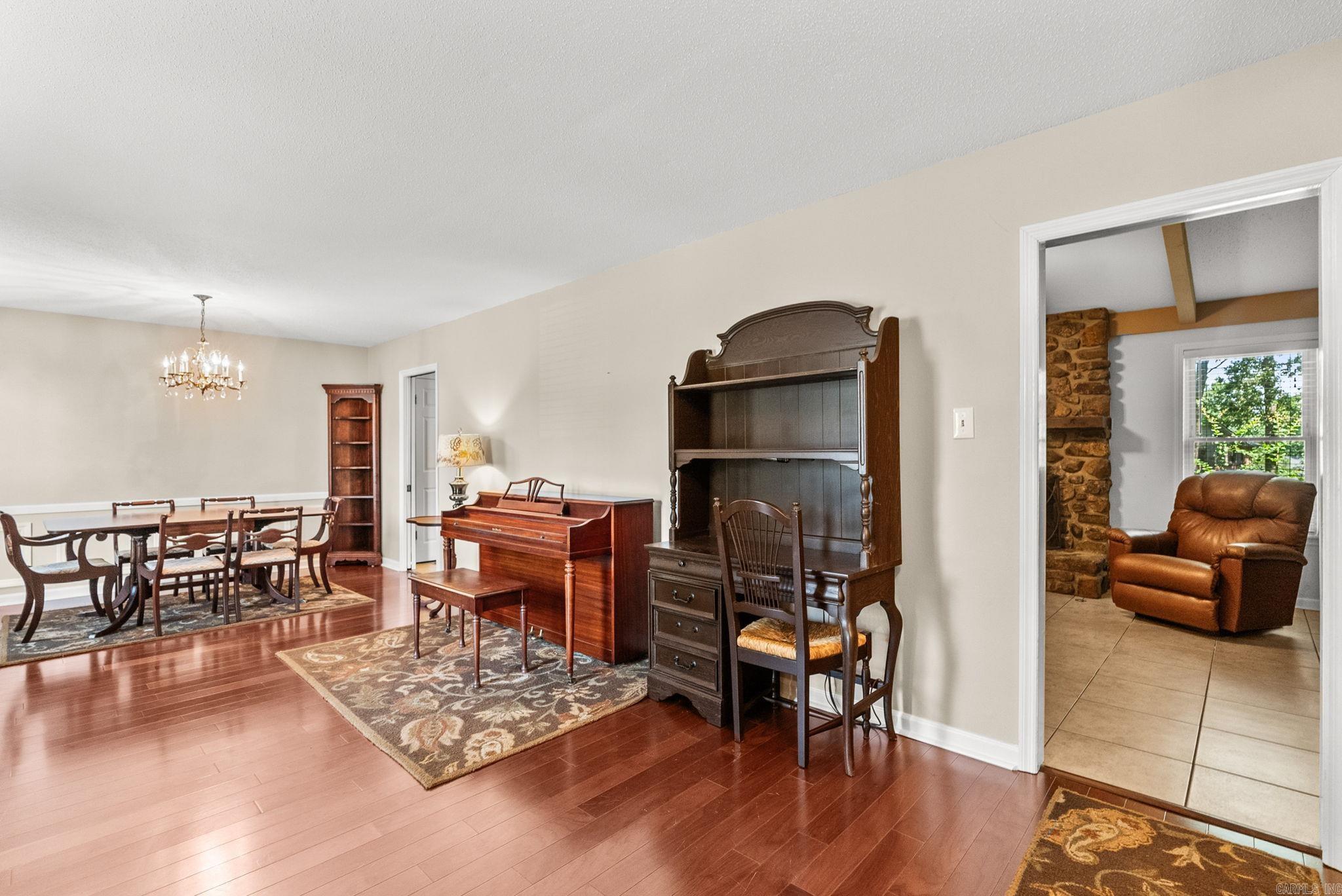 Pleasant Tree 1st - Residential