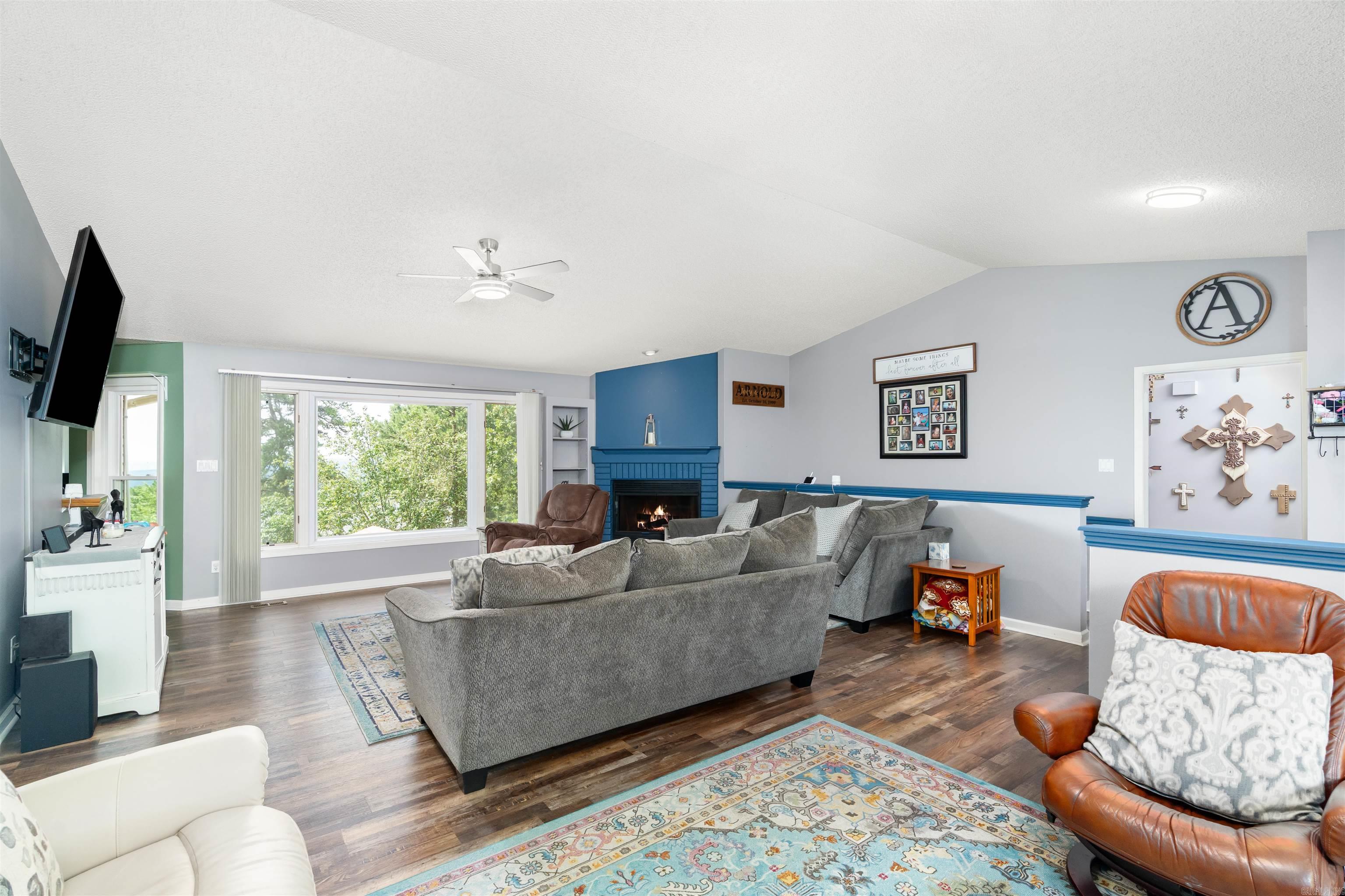Peral - Residential