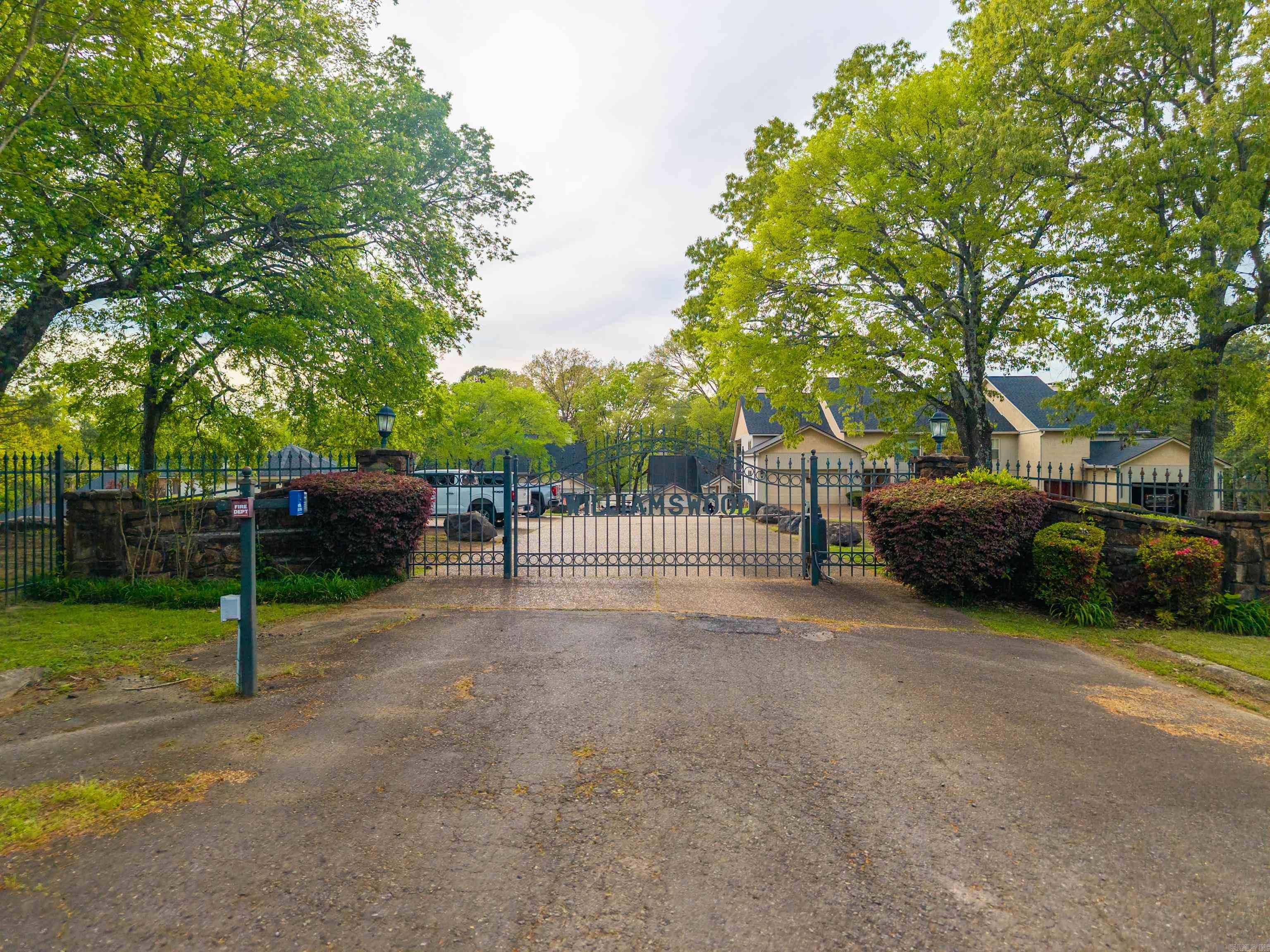 WILLIAMSWOOD PLACE HPR - Residential