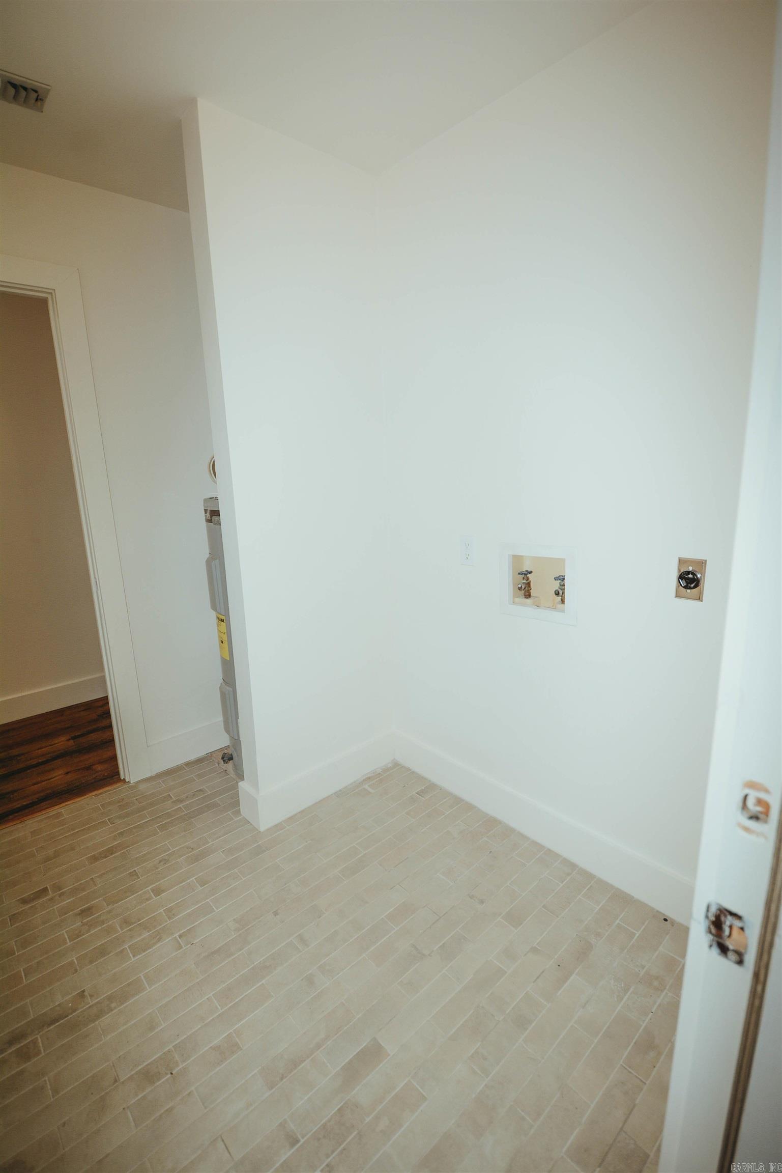 WESTMINSTER - Residential
