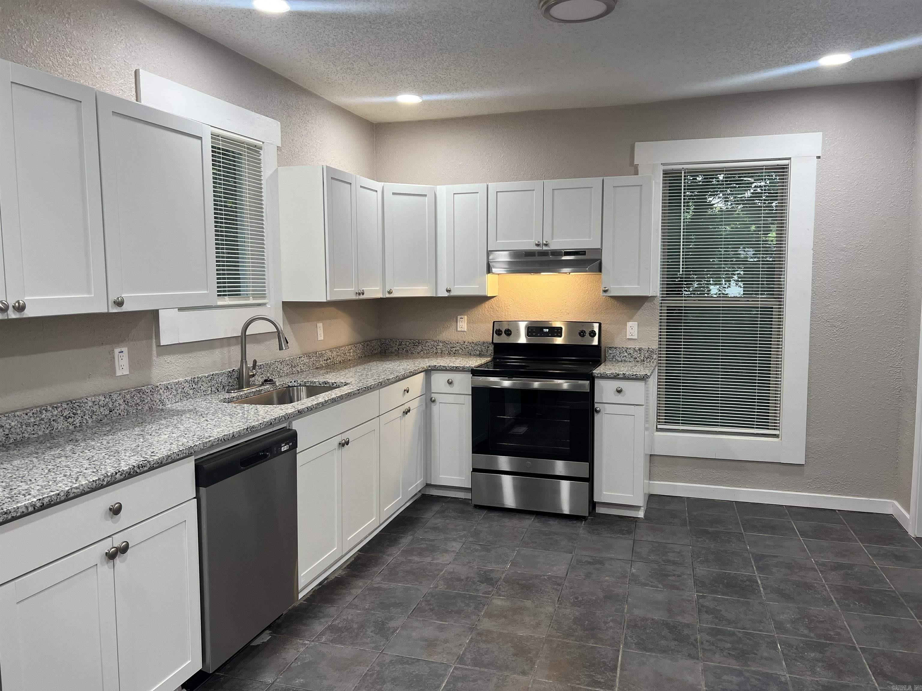 BRADDOCKS - Residential