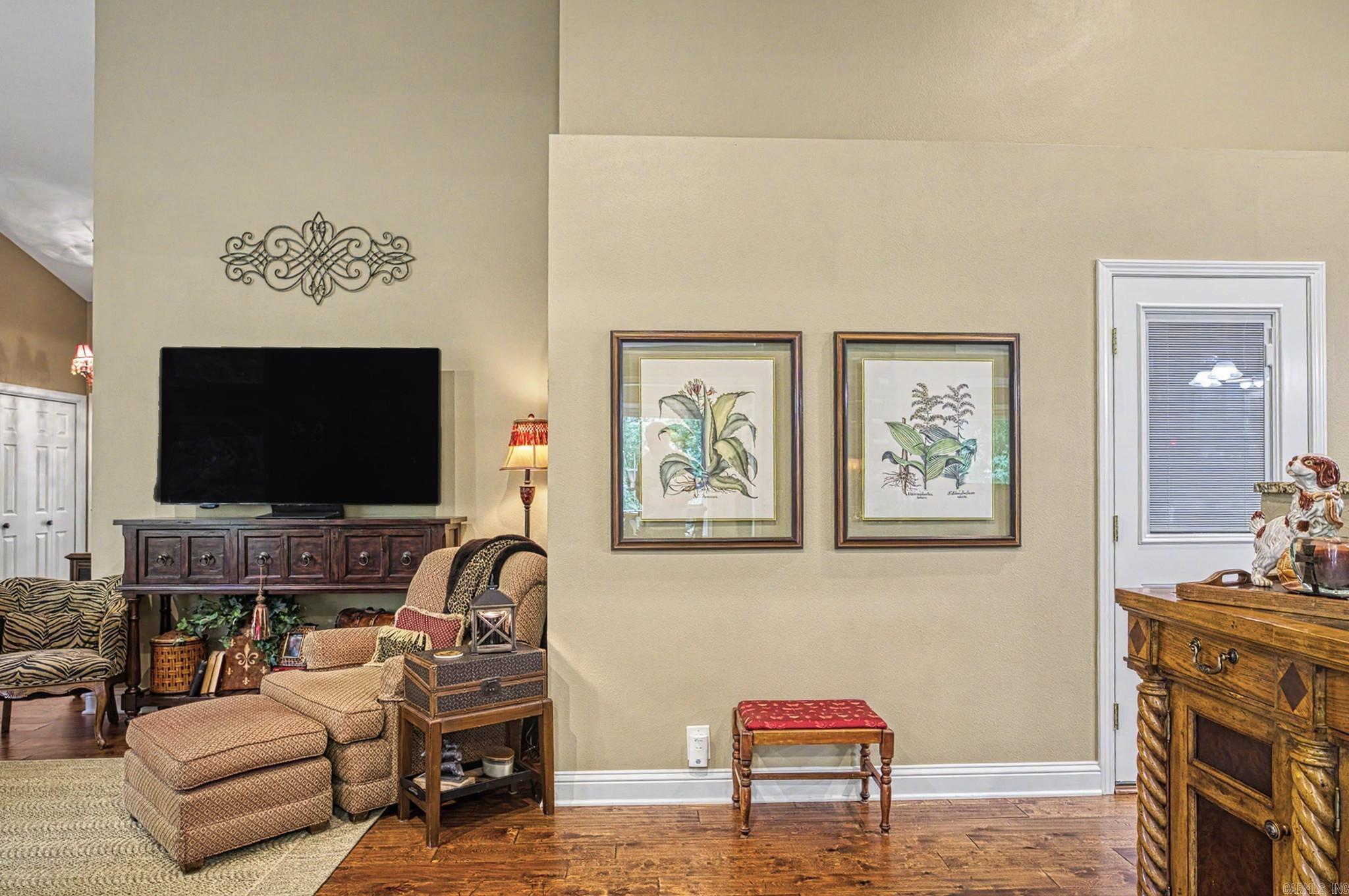 ALARCON - Residential