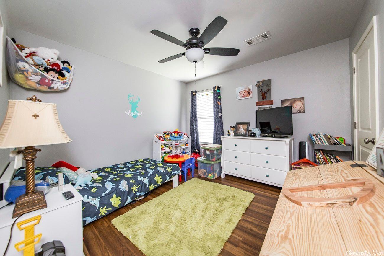 HAYLEY HEIGHTS - Residential