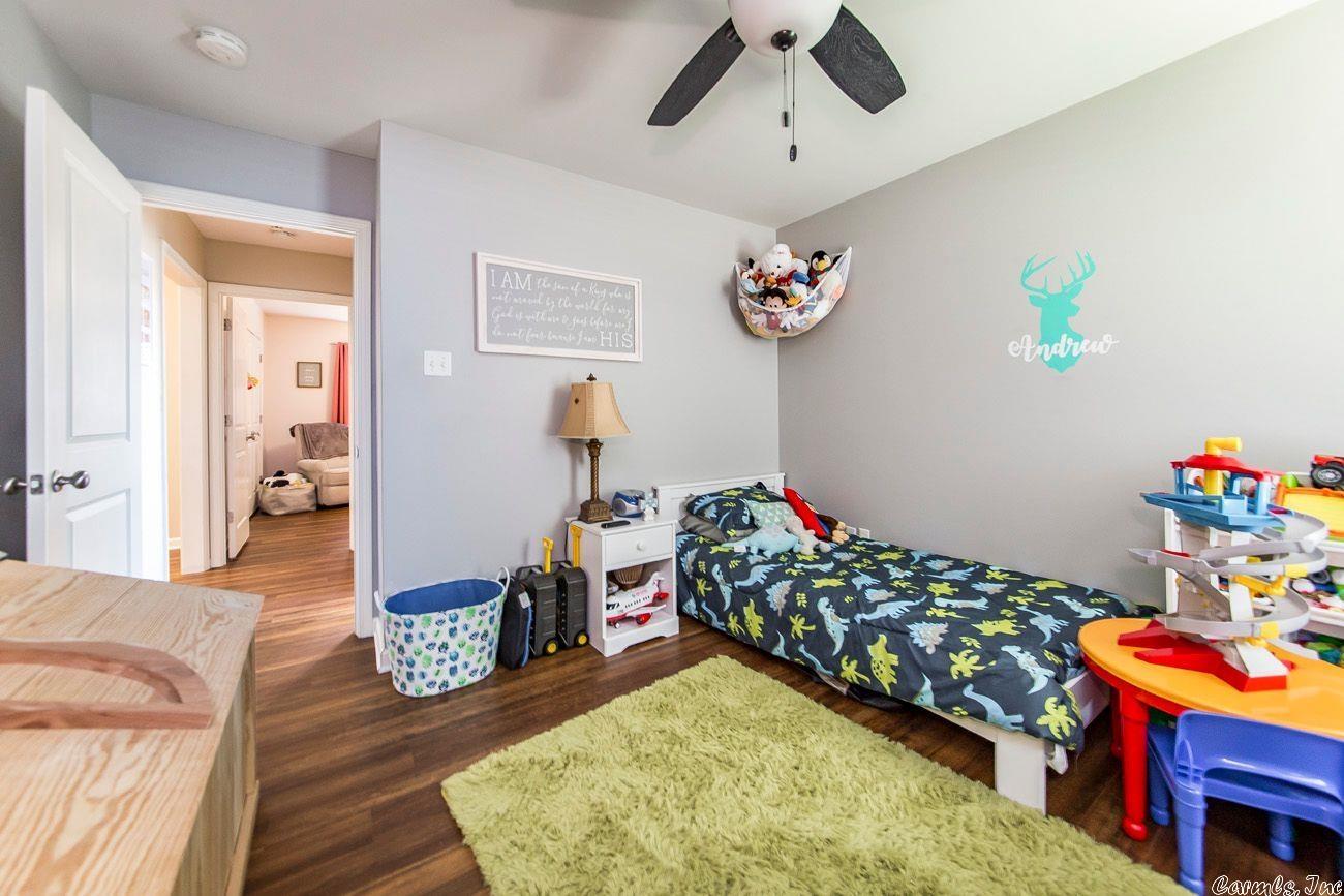 HAYLEY HEIGHTS - Residential