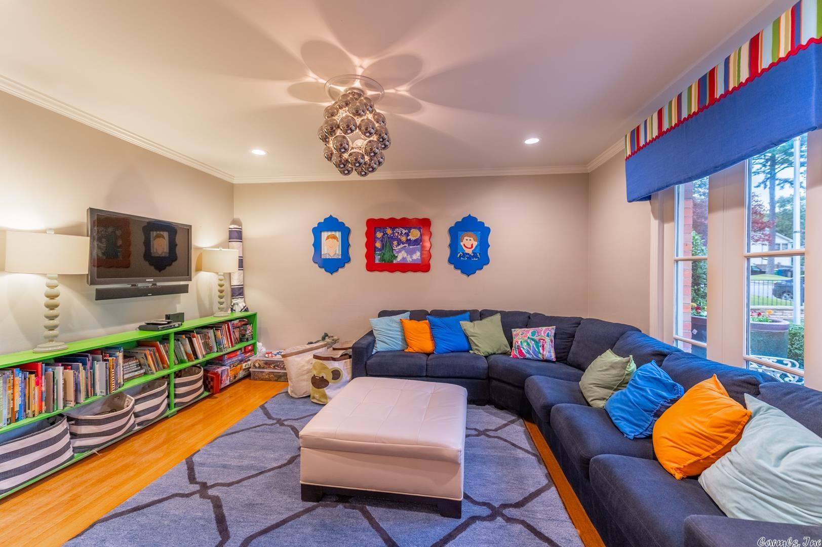 RANCH HILL - Residential