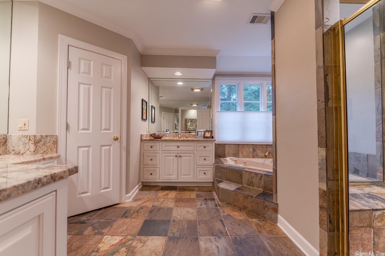 RANCH HILL - Residential
