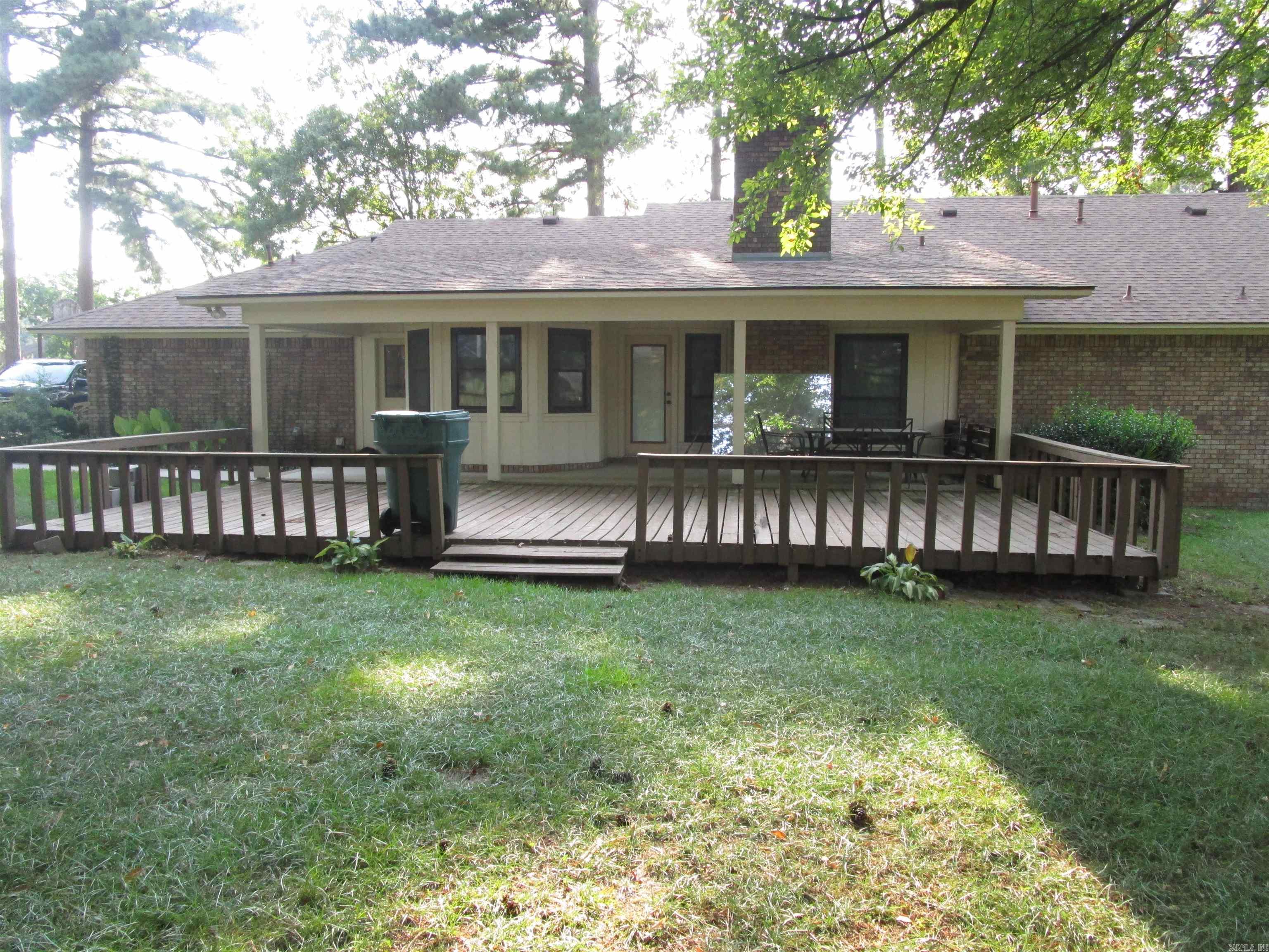 Crest View - Residential