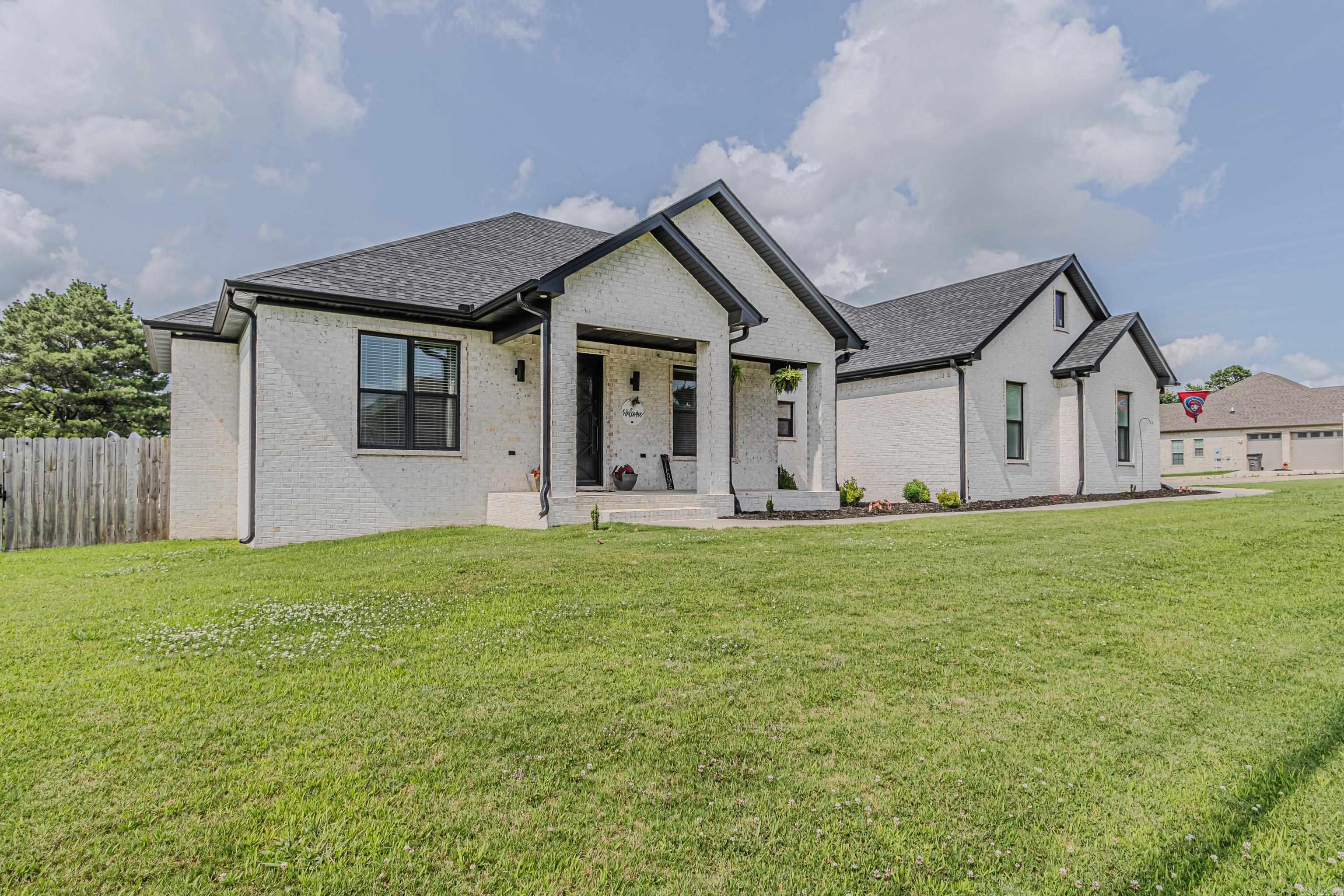 SILO RIDGE ESTATES - Residential