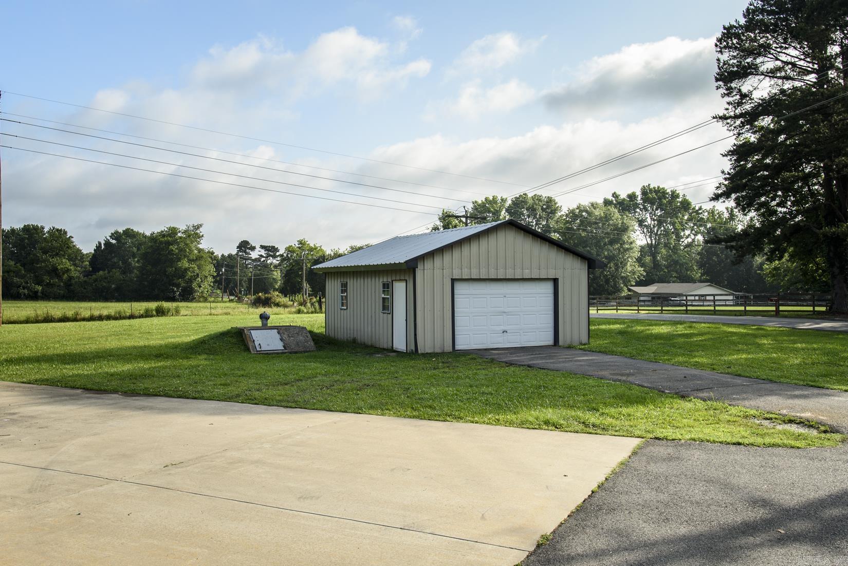 Metes & Bounds - Residential
