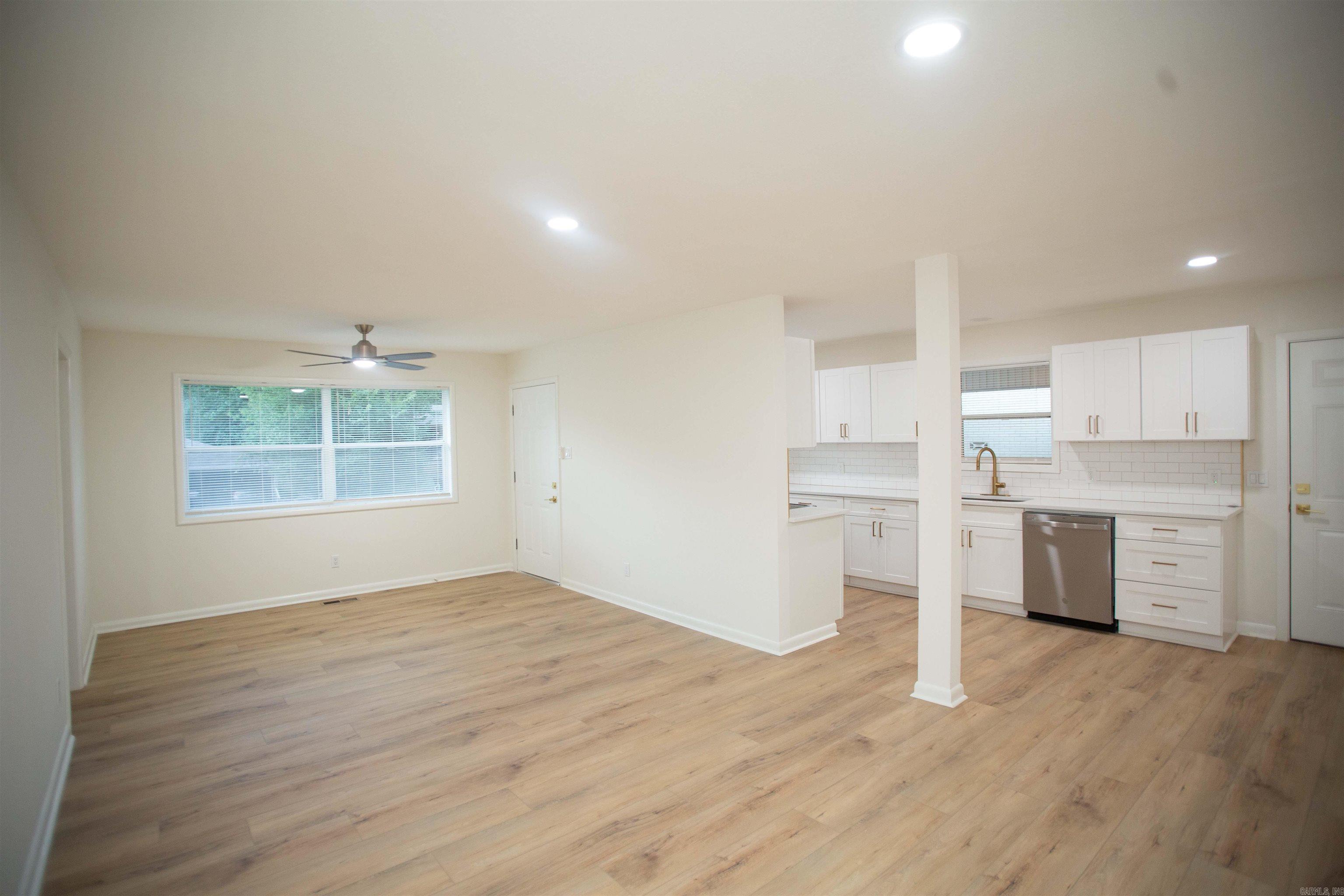 INTERURBAN HGTS - Residential