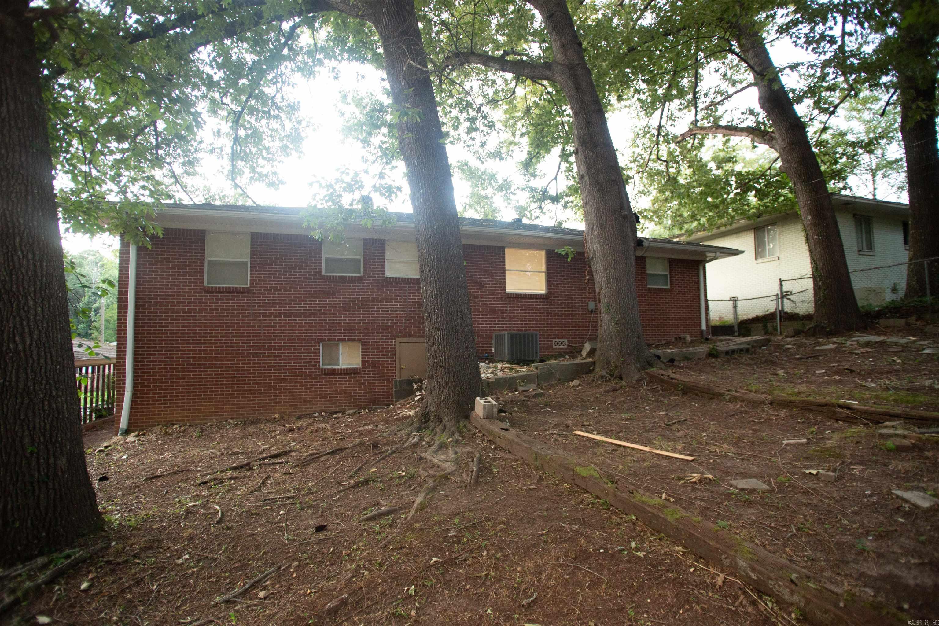 INTERURBAN HGTS - Residential