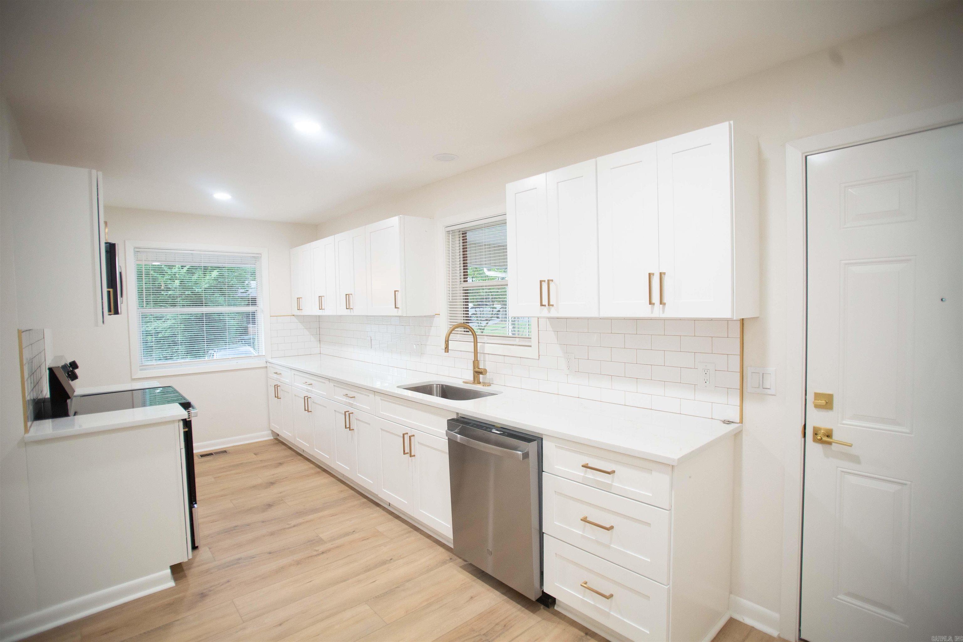 INTERURBAN HGTS - Residential