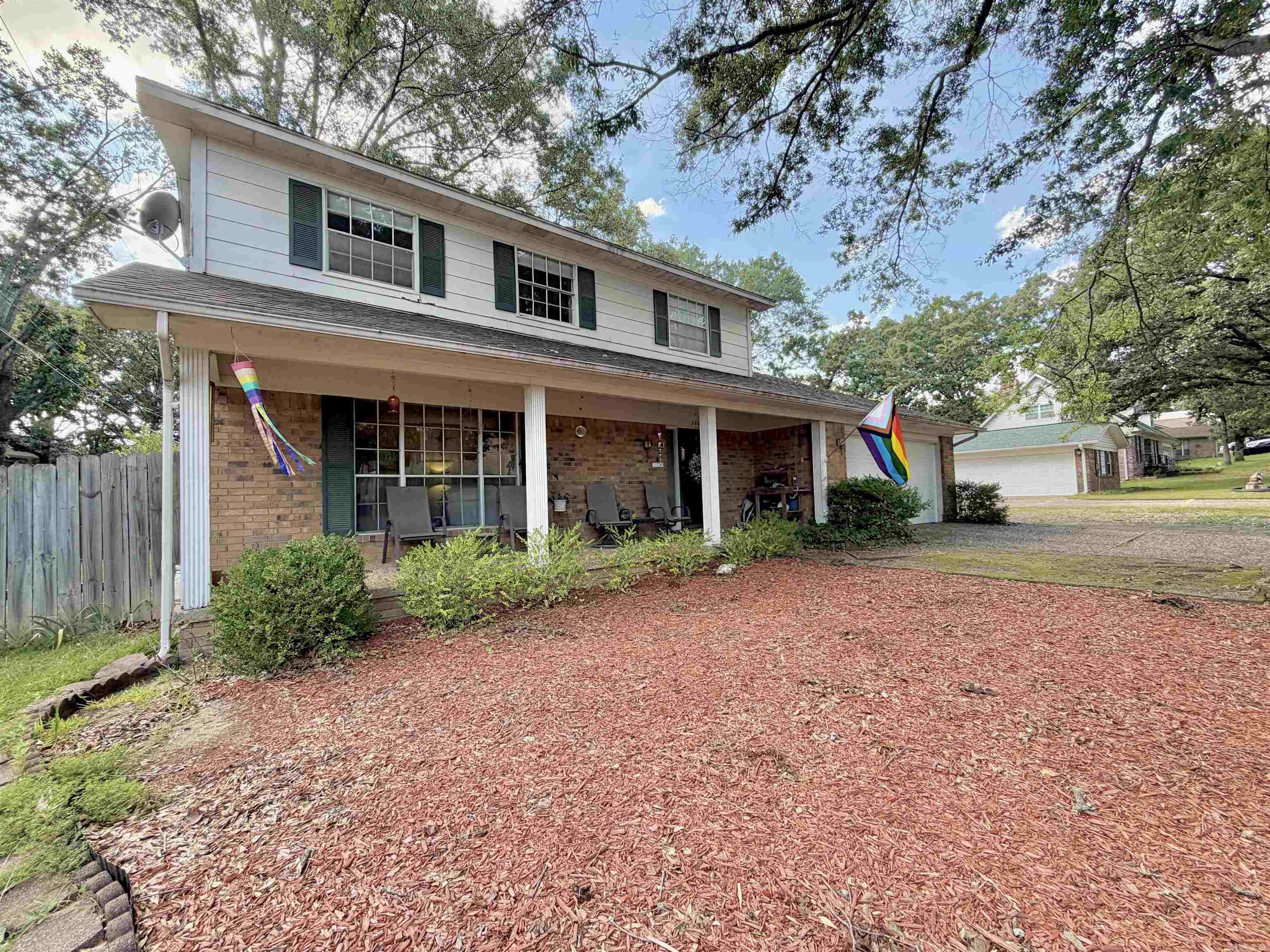 INDIAN HILLS - Residential