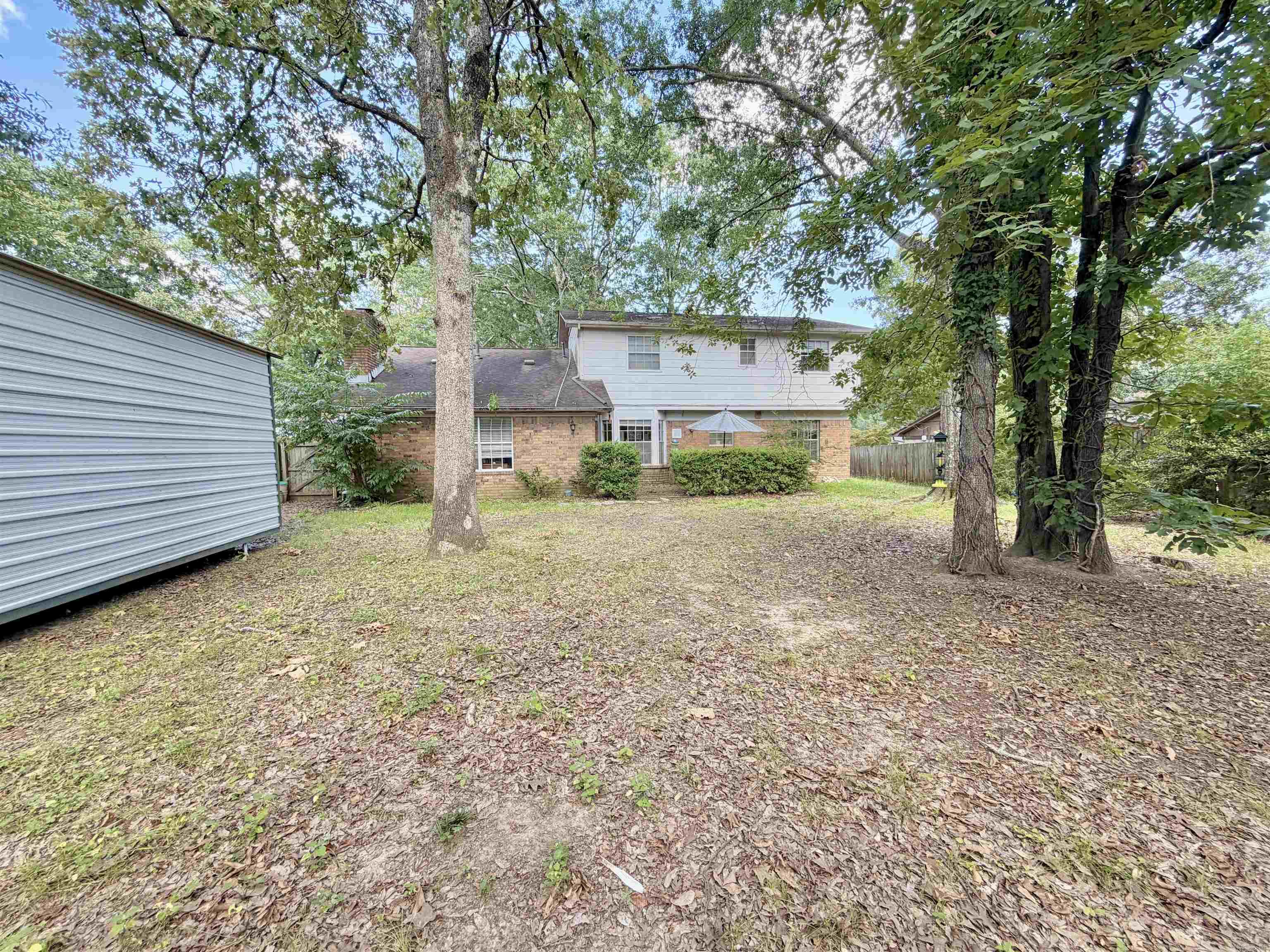 INDIAN HILLS - Residential