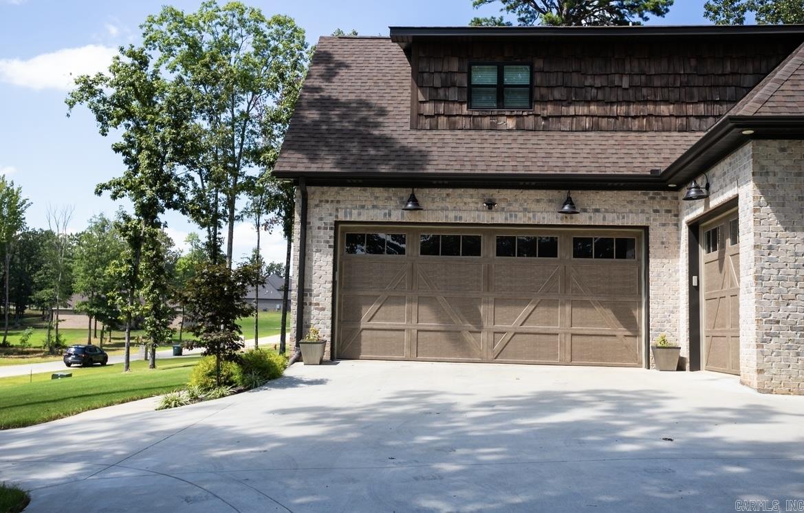 SIERRA RIDGE - Residential
