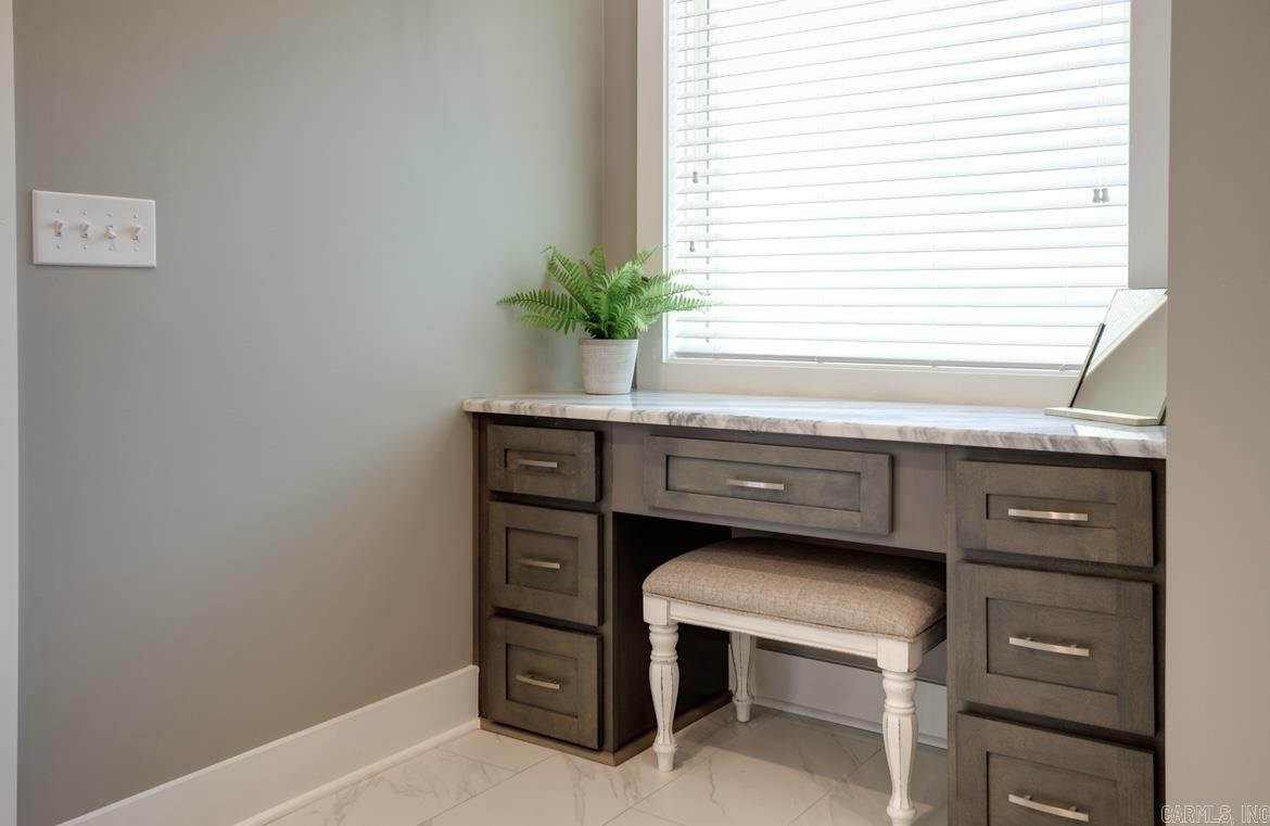 SIERRA RIDGE - Residential
