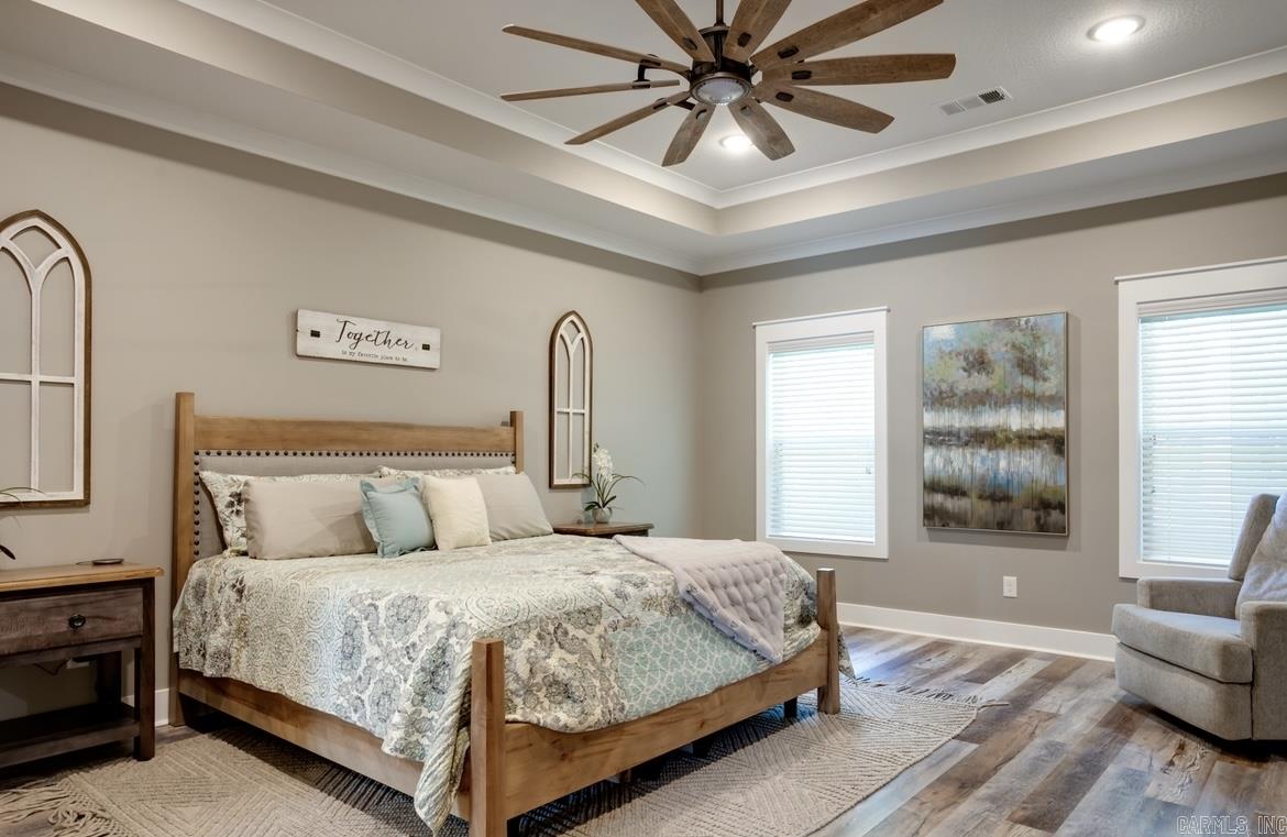 SIERRA RIDGE - Residential
