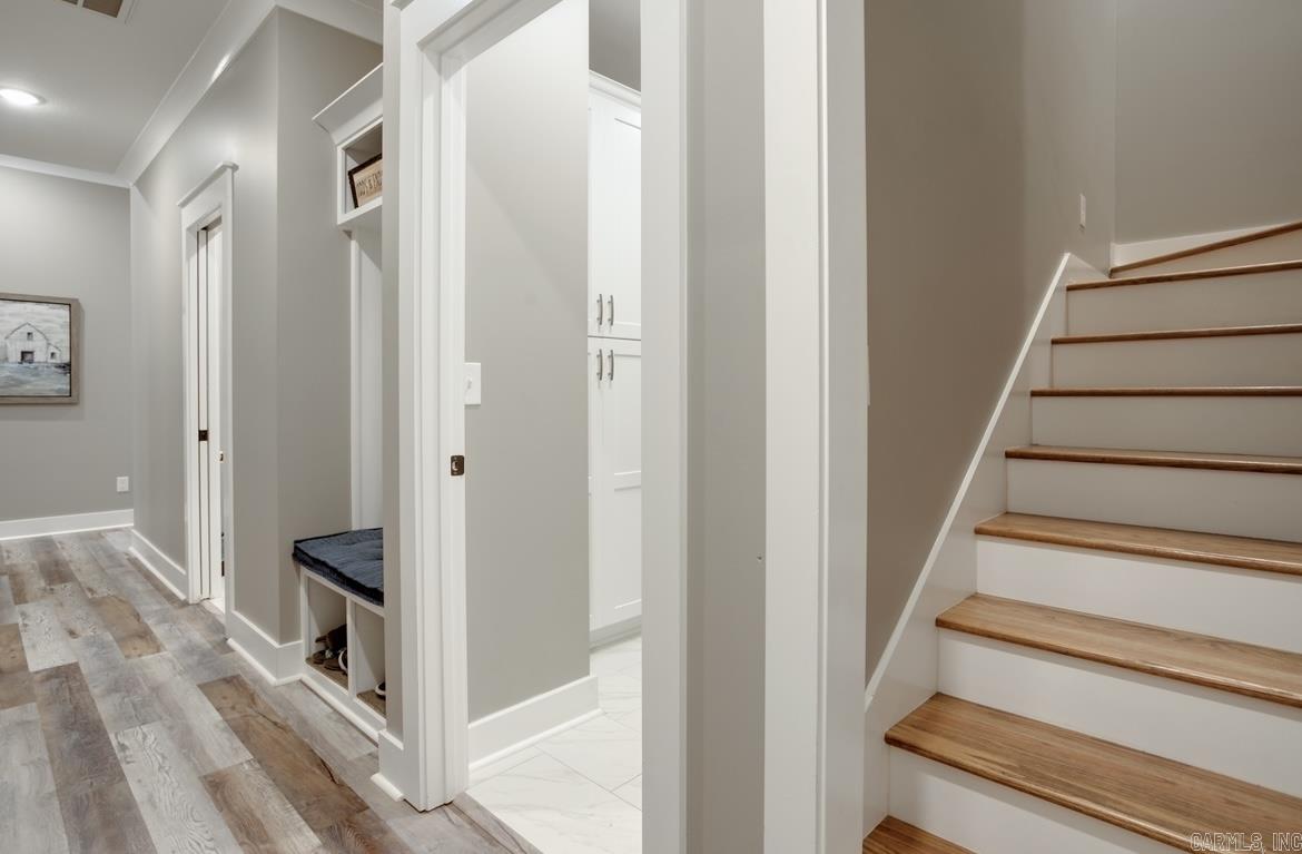 SIERRA RIDGE - Residential