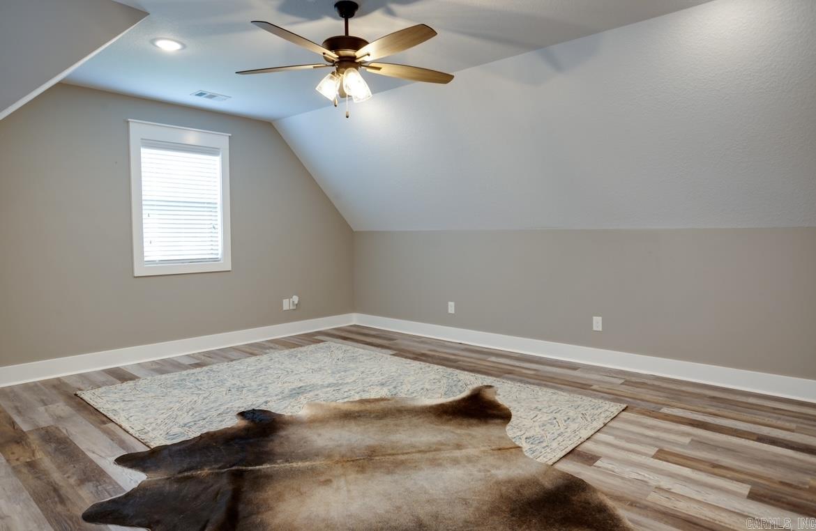 SIERRA RIDGE - Residential