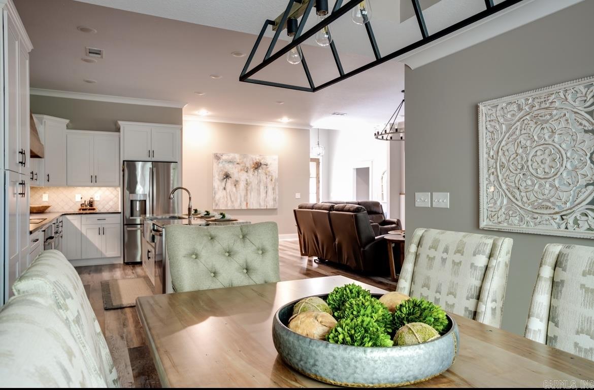 SIERRA RIDGE - Residential