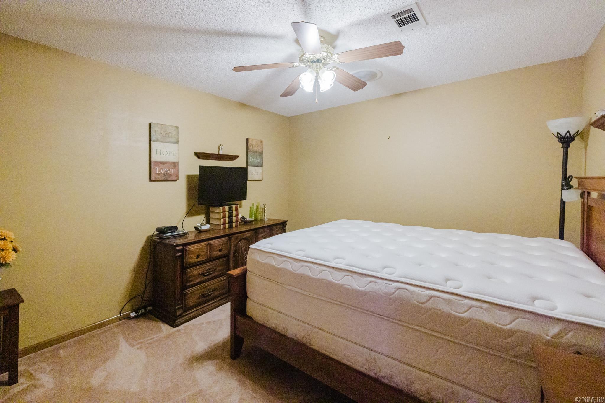 CEDAR CREST HPR - Residential