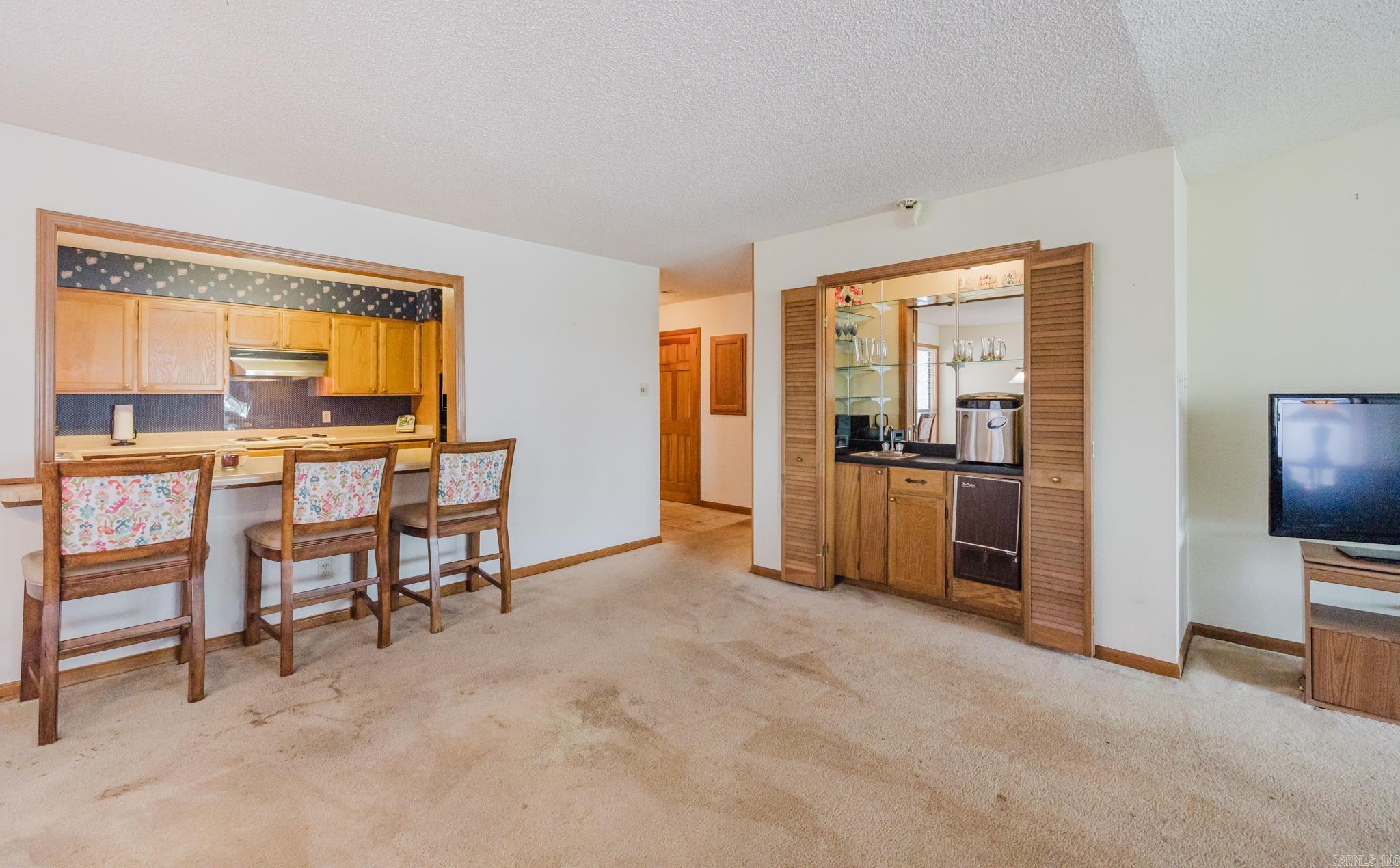 CEDAR CREST HPR - Residential