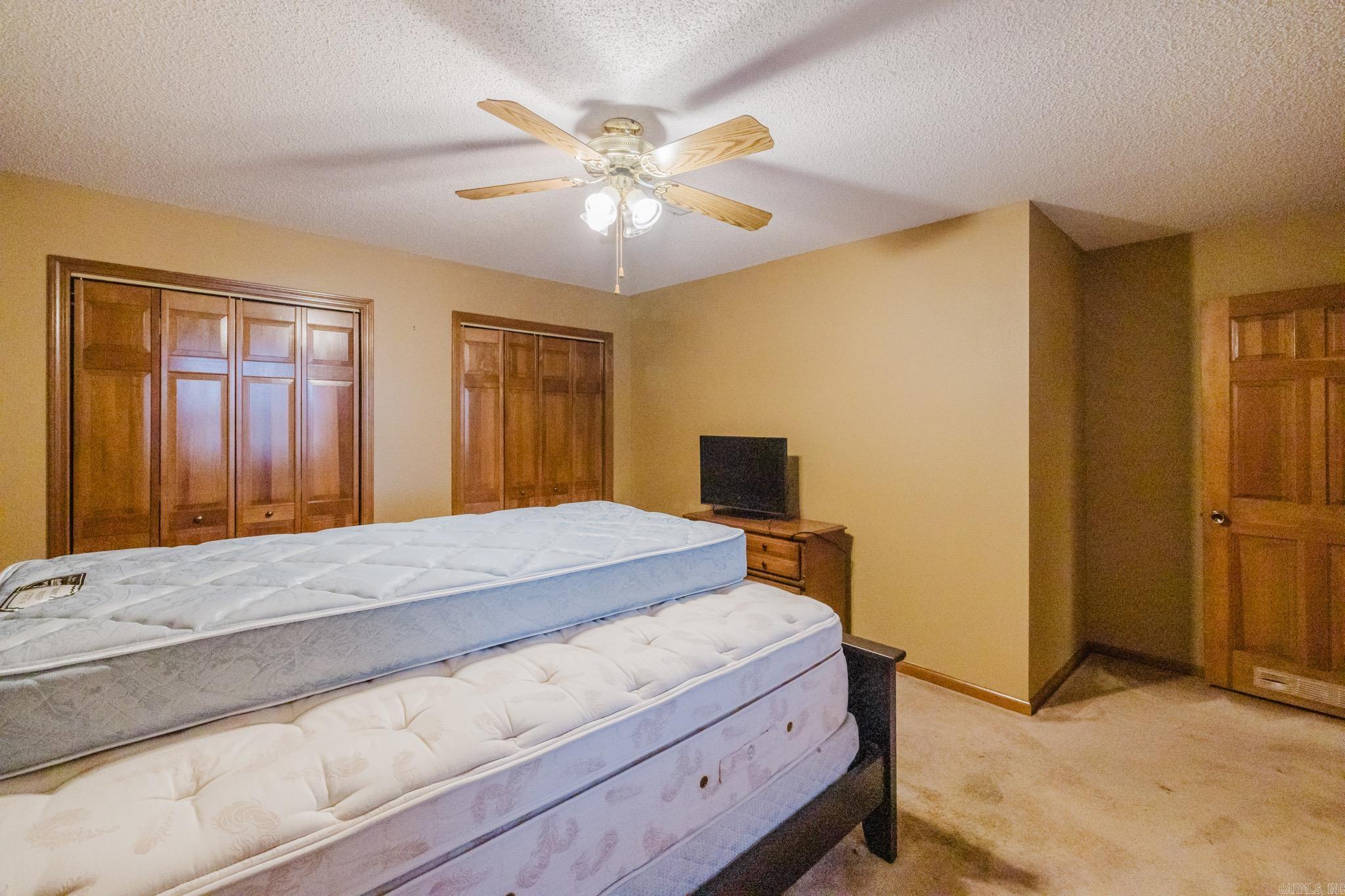 CEDAR CREST HPR - Residential