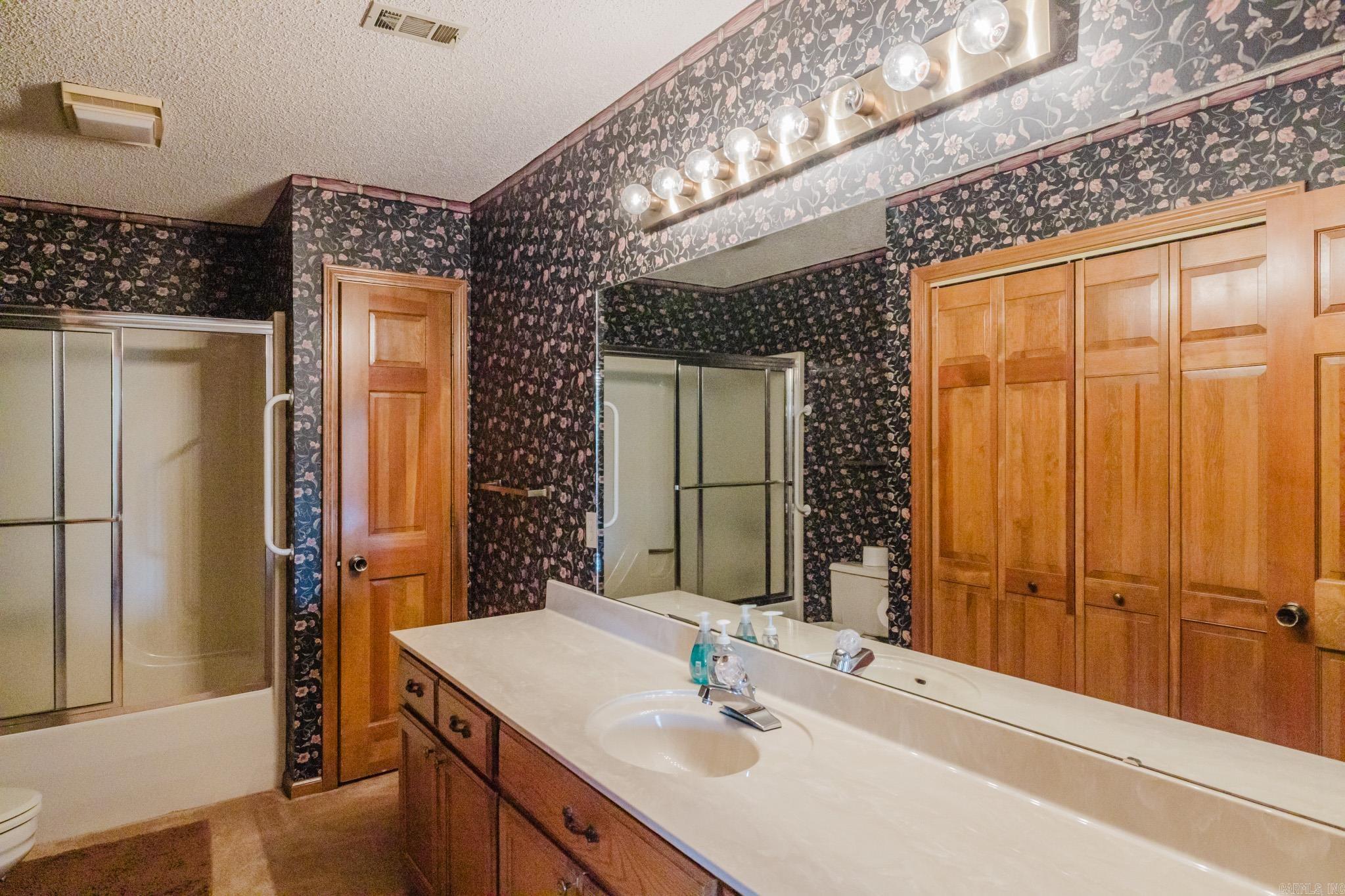 CEDAR CREST HPR - Residential