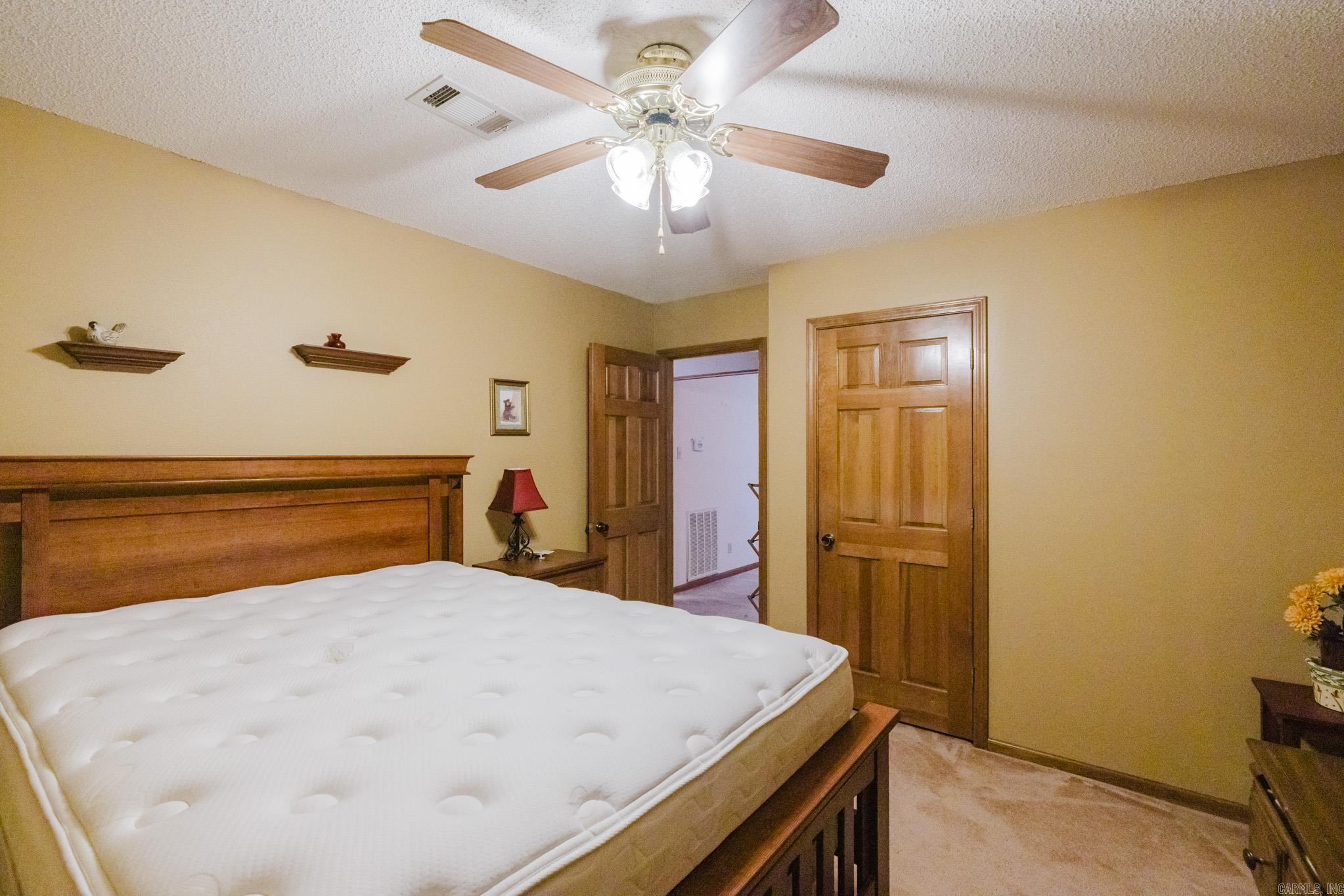 CEDAR CREST HPR - Residential