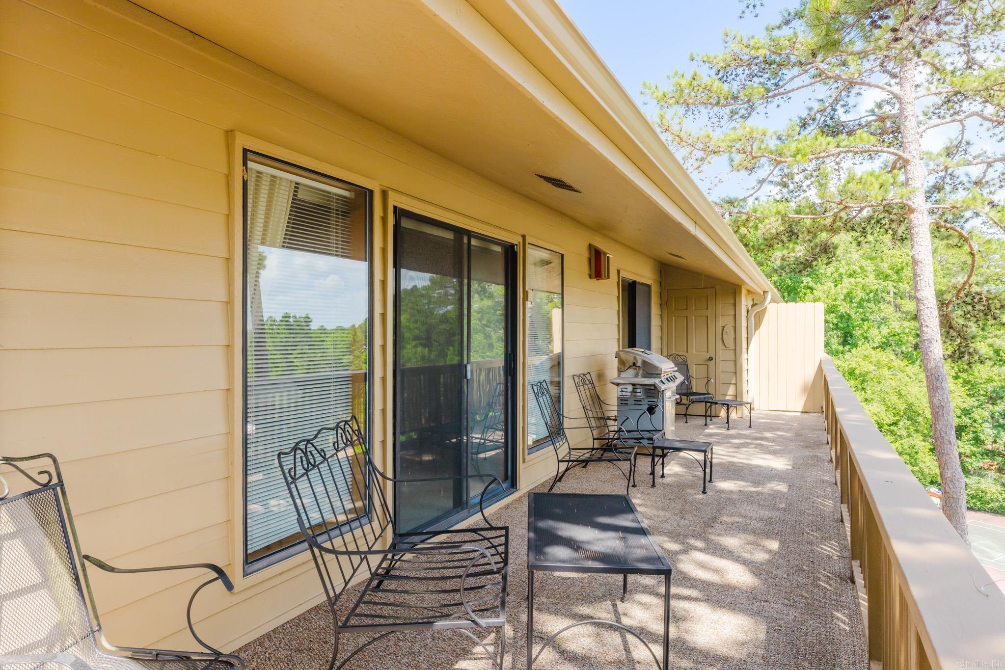 CEDAR CREST HPR - Residential
