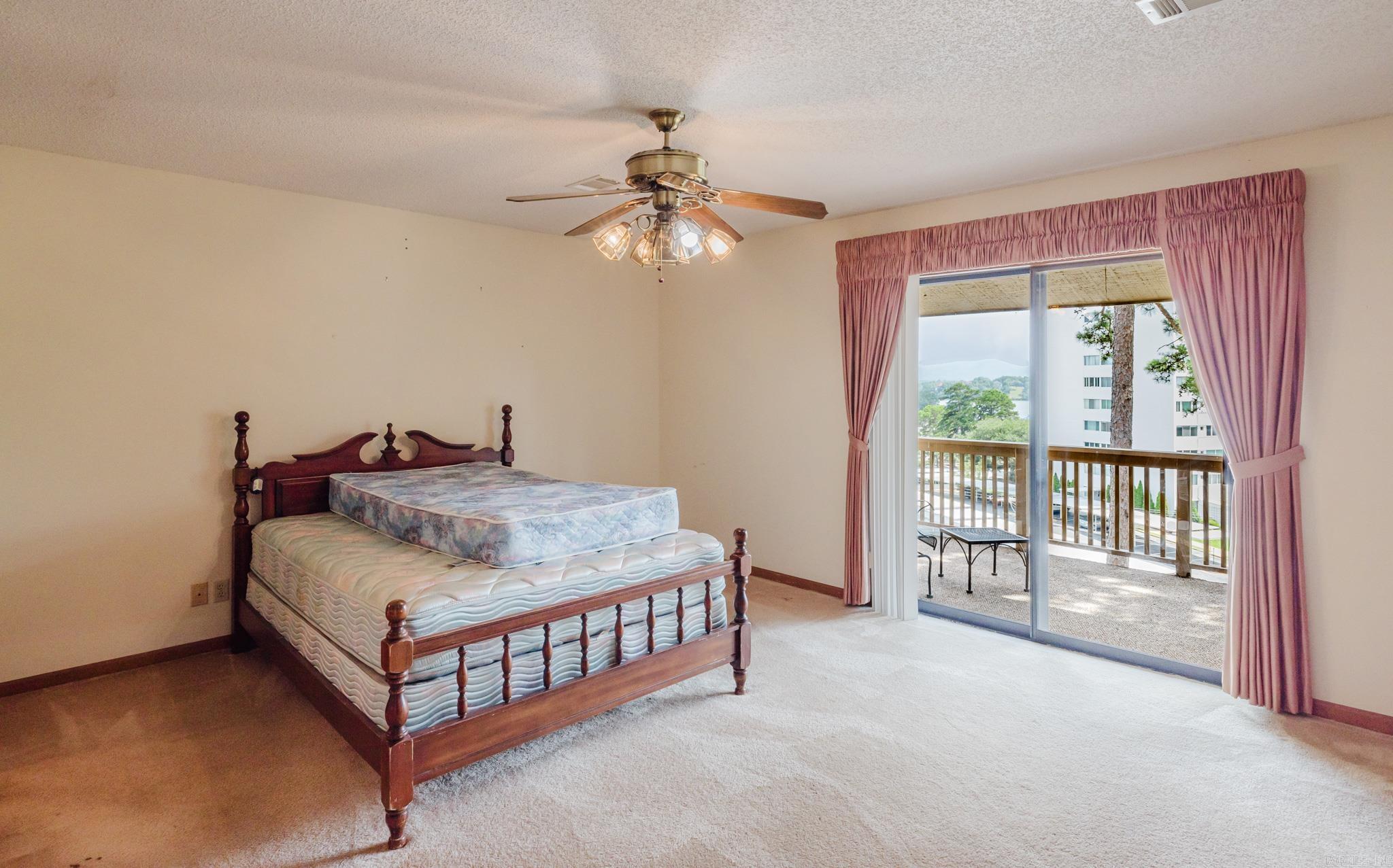 CEDAR CREST HPR - Residential