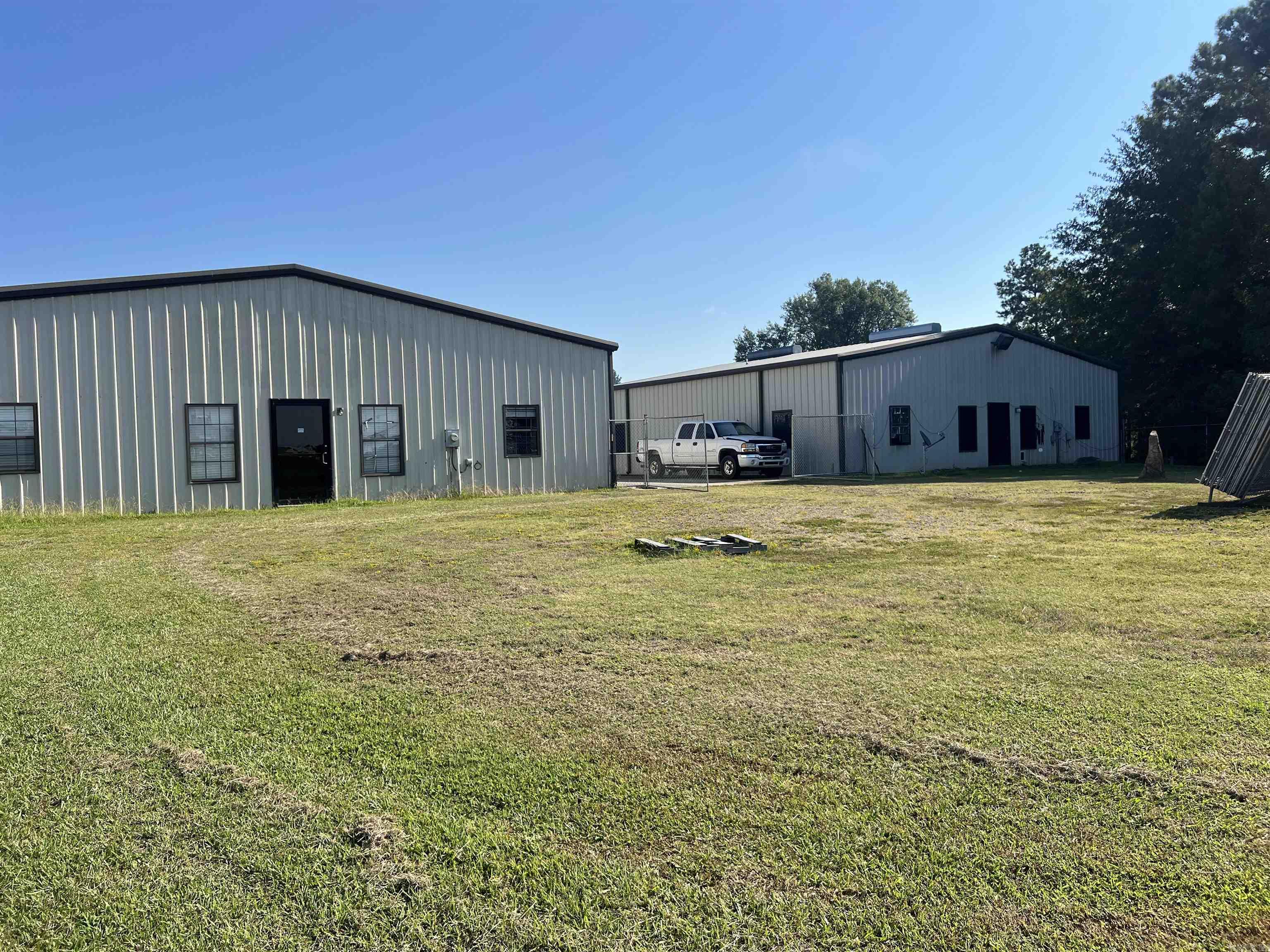 Metes & Bounds - Commercial Sale
