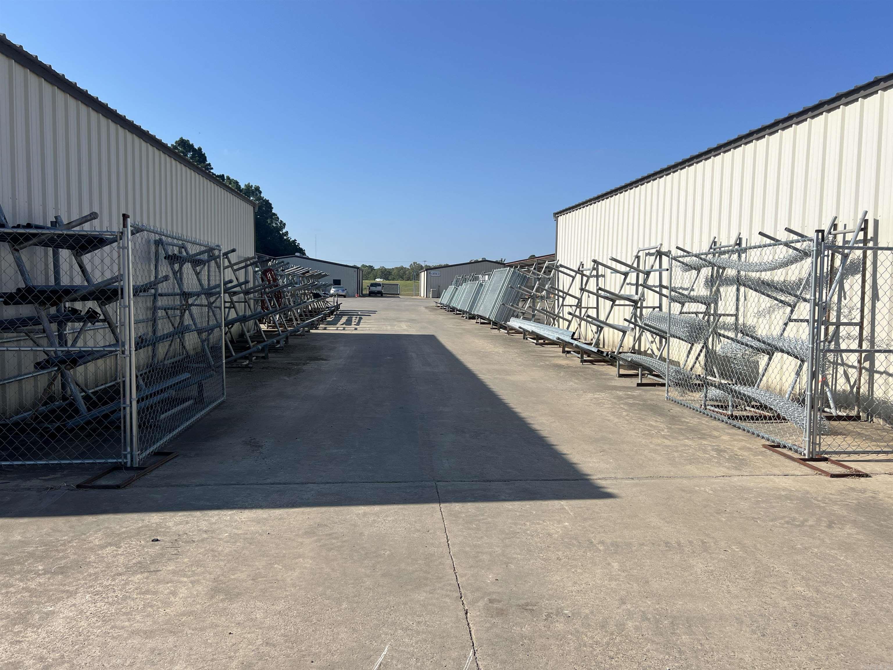 Metes & Bounds - Commercial Sale