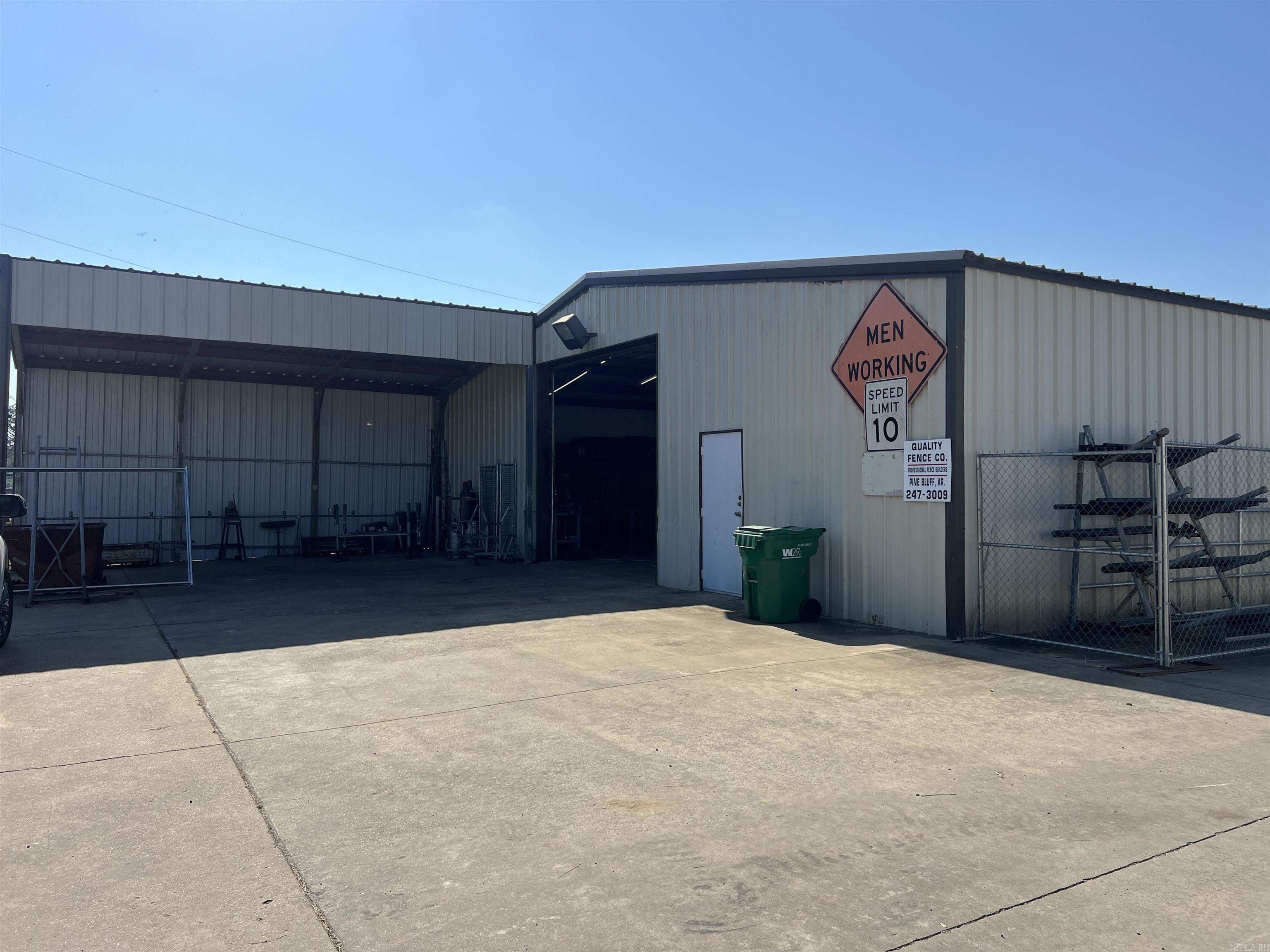 Metes & Bounds - Commercial Sale