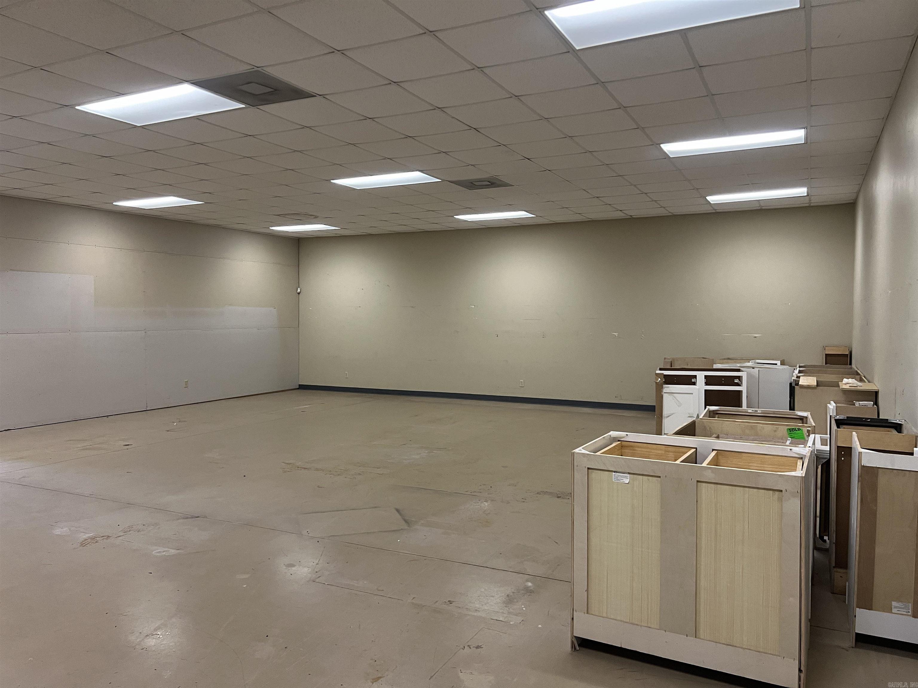 Metes & Bounds - Commercial Sale