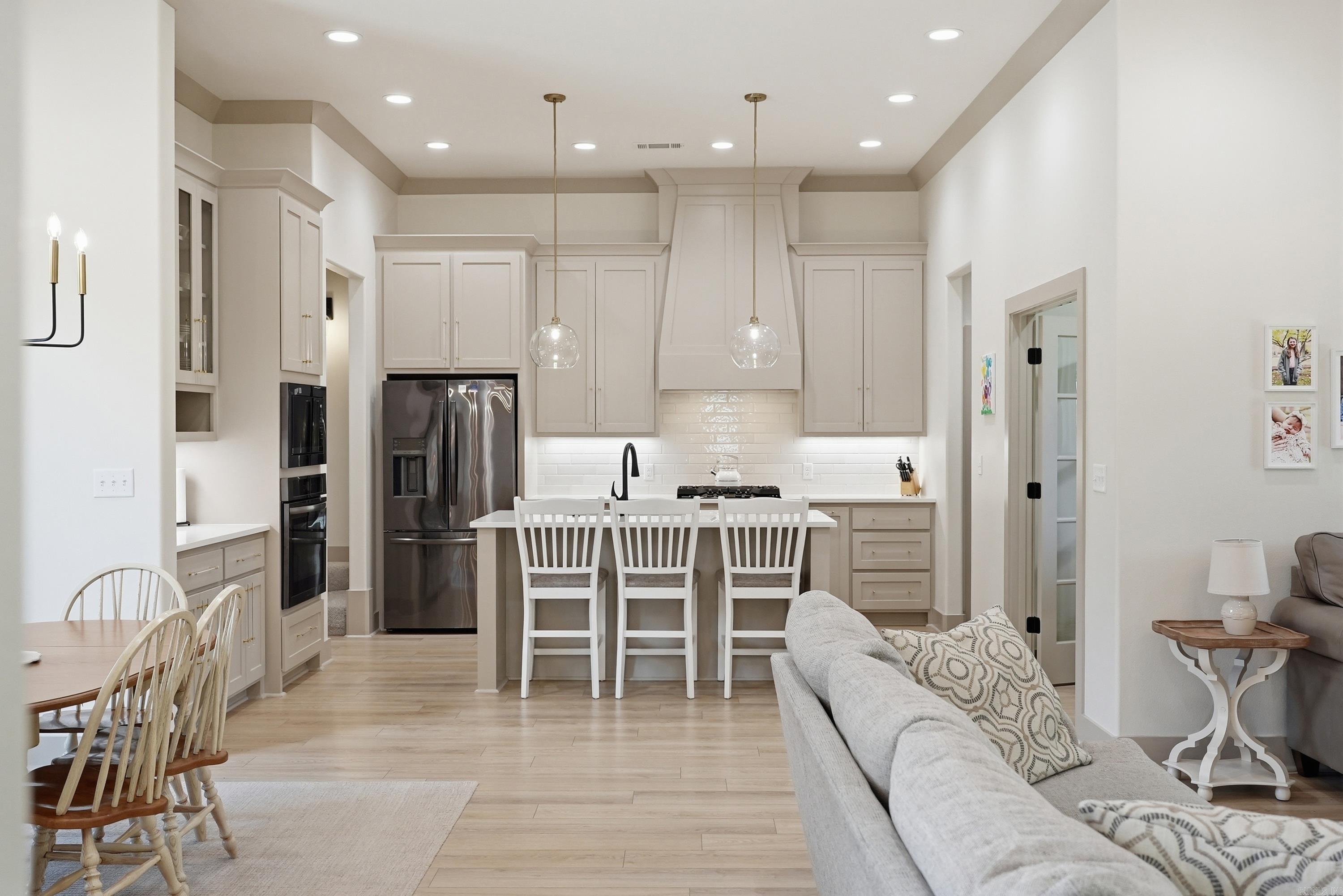 SYLVIA SPRINGS SUBDIVISION - Residential
