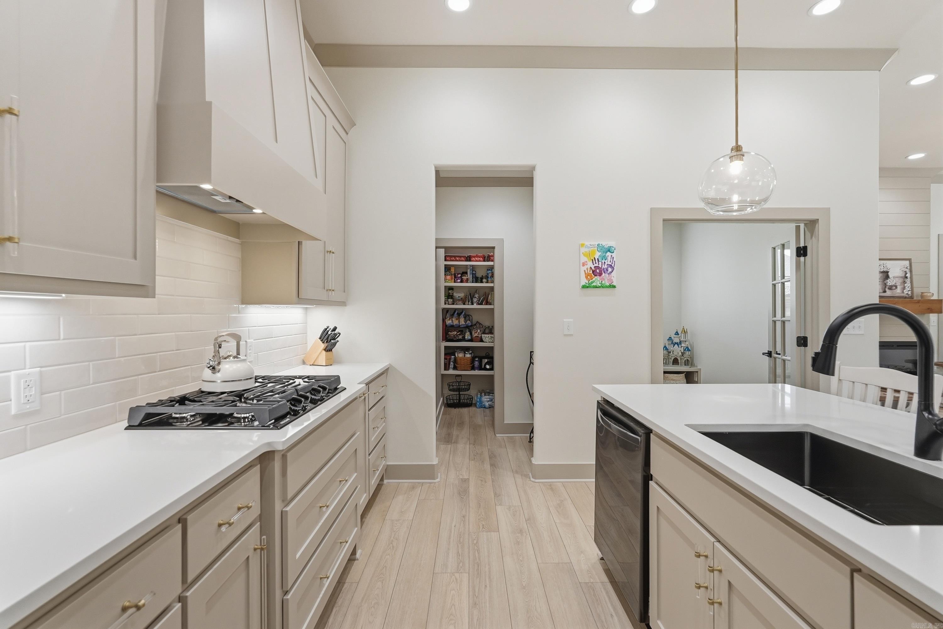 SYLVIA SPRINGS SUBDIVISION - Residential