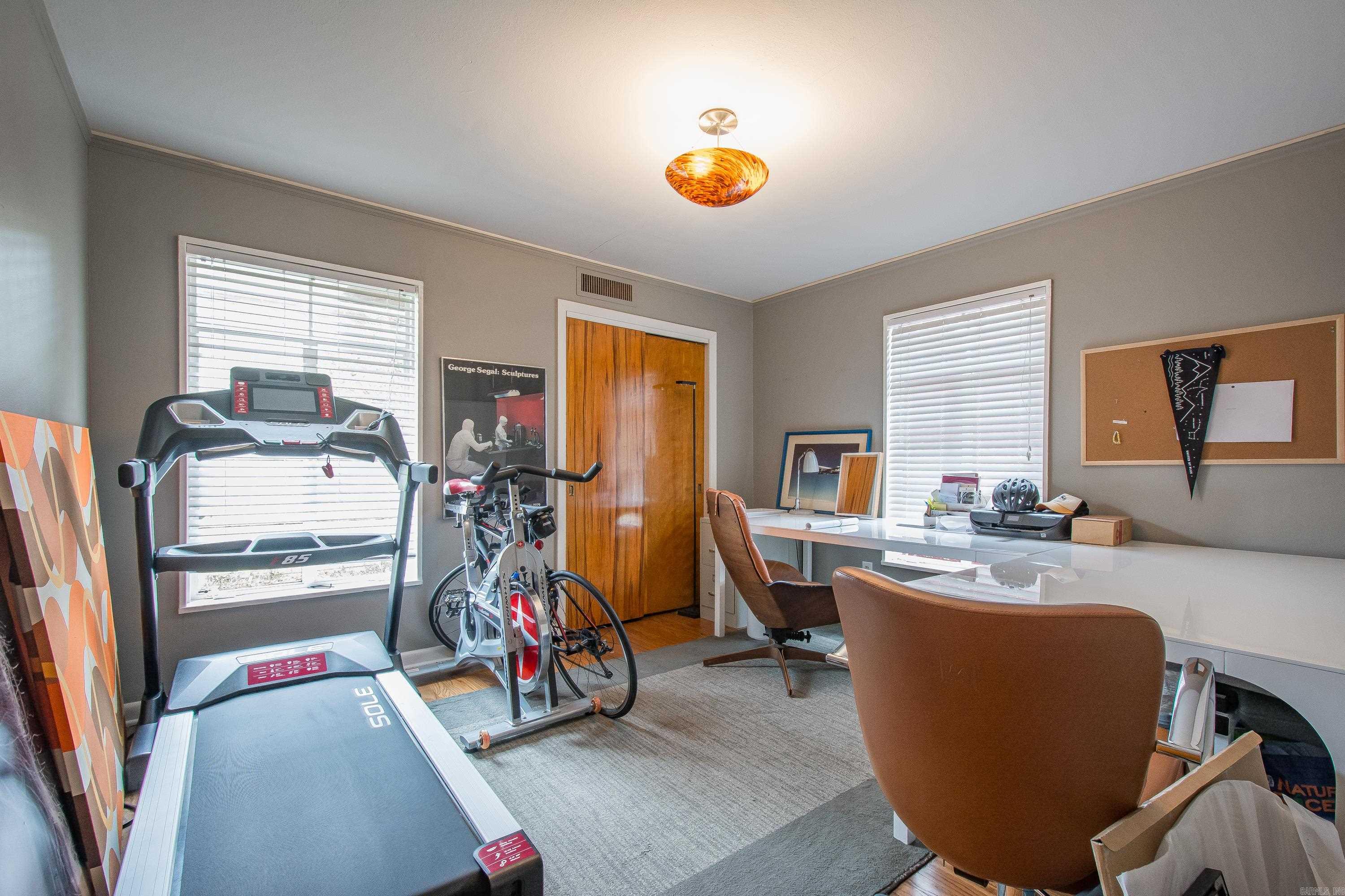 Lincoln Park - Residential