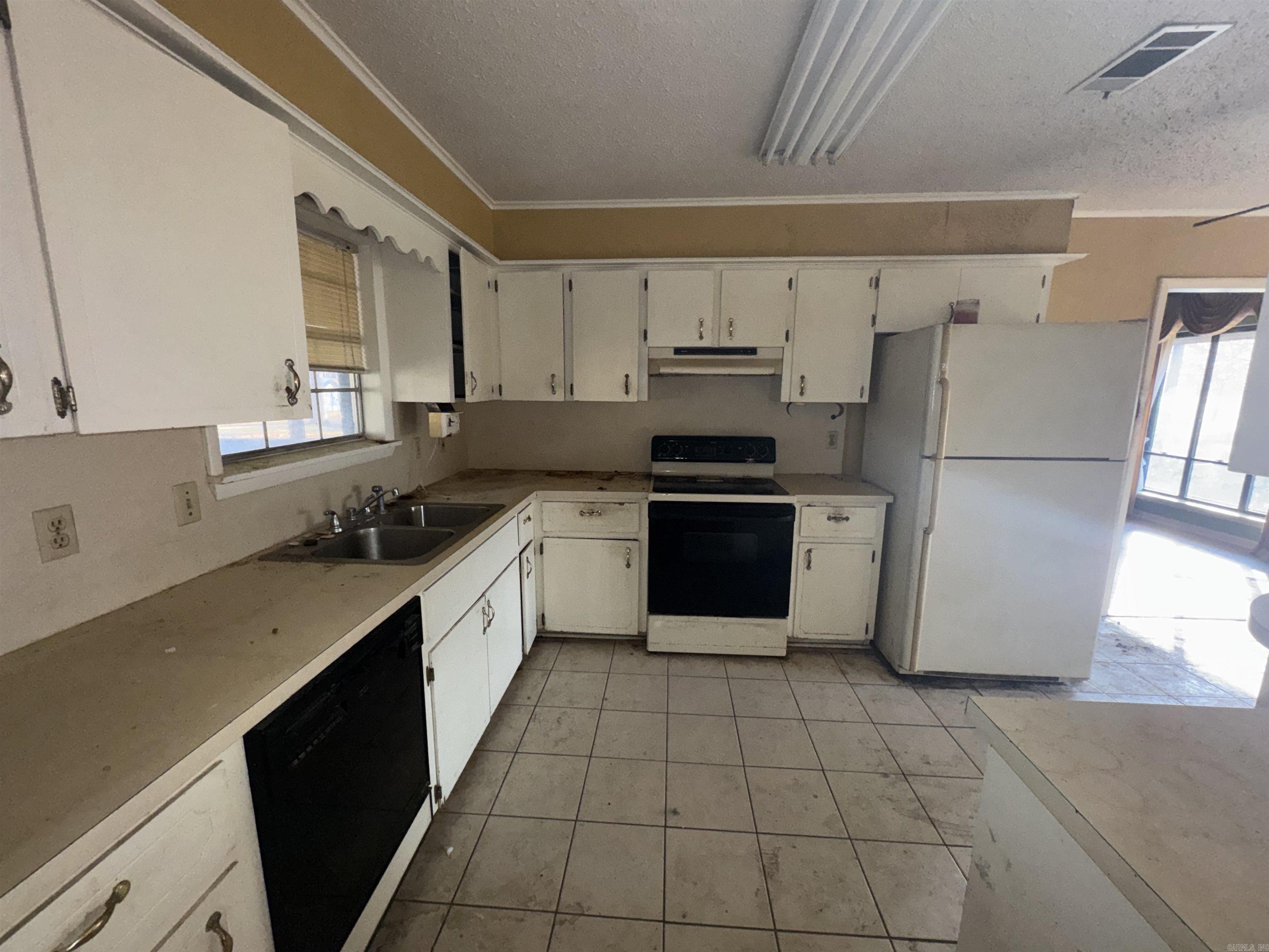 RAMBLE ESTATES - Residential