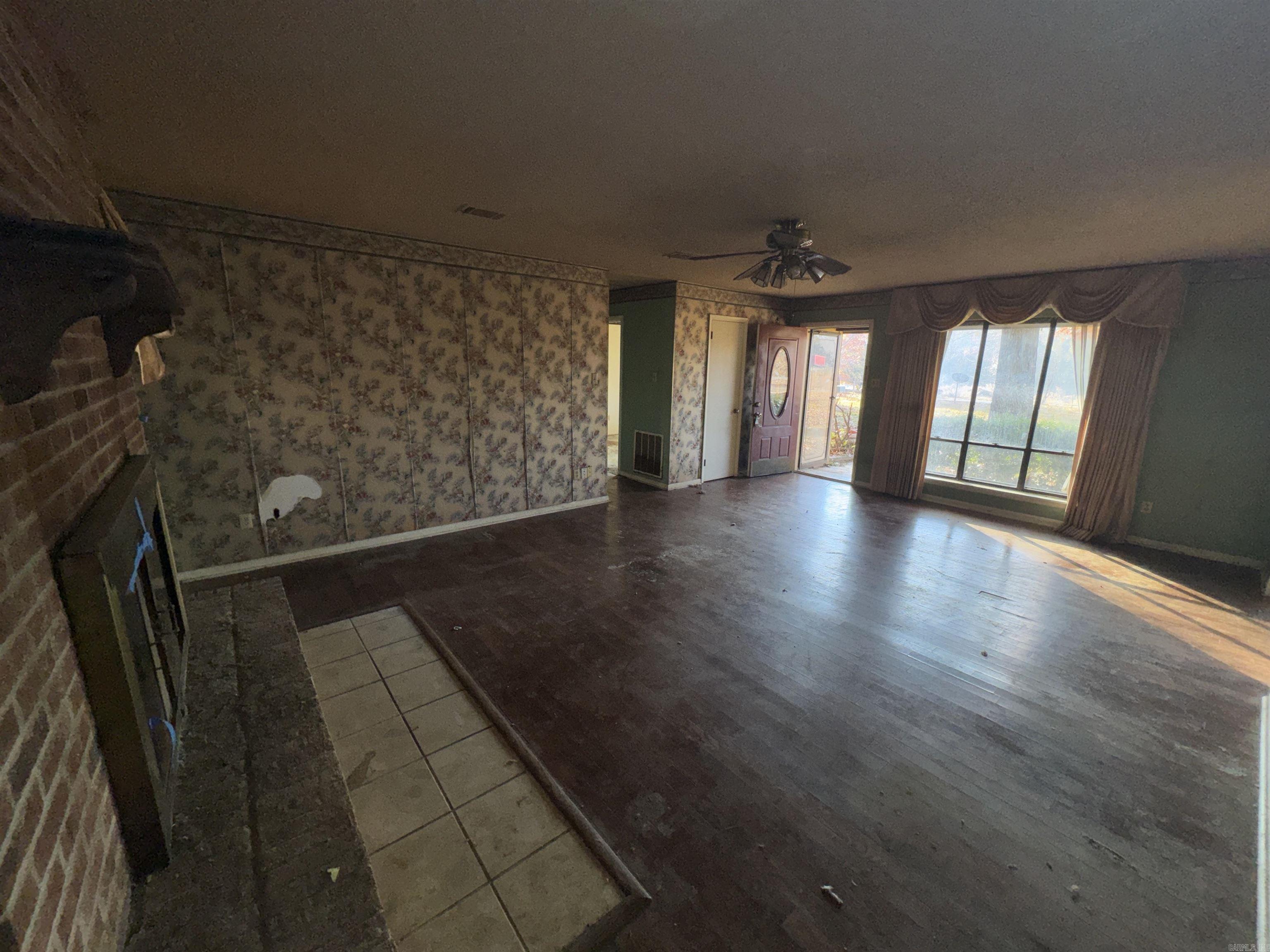 RAMBLE ESTATES - Residential