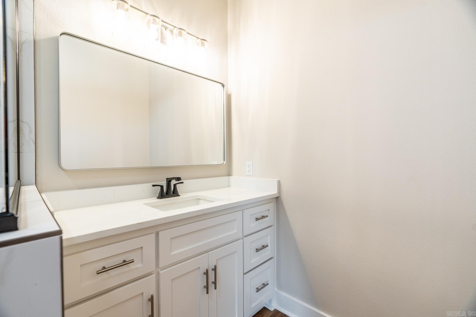 EAST MEADOW - Residential