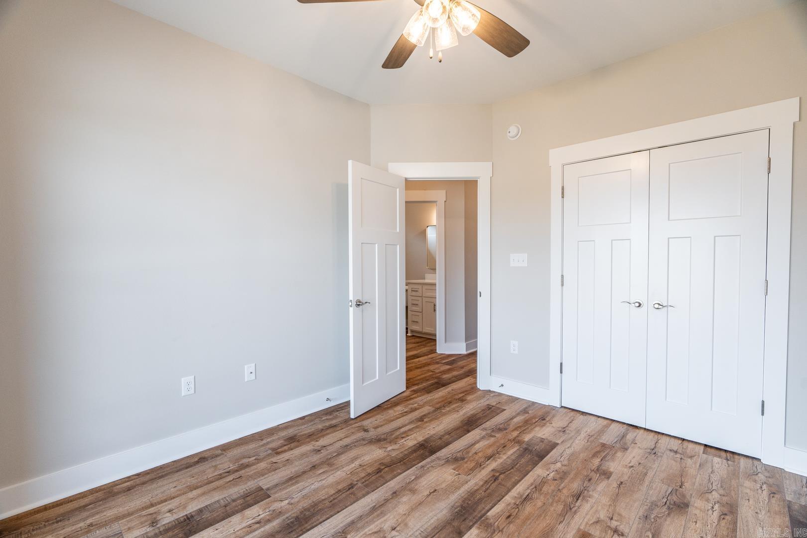 EAST MEADOW - Residential