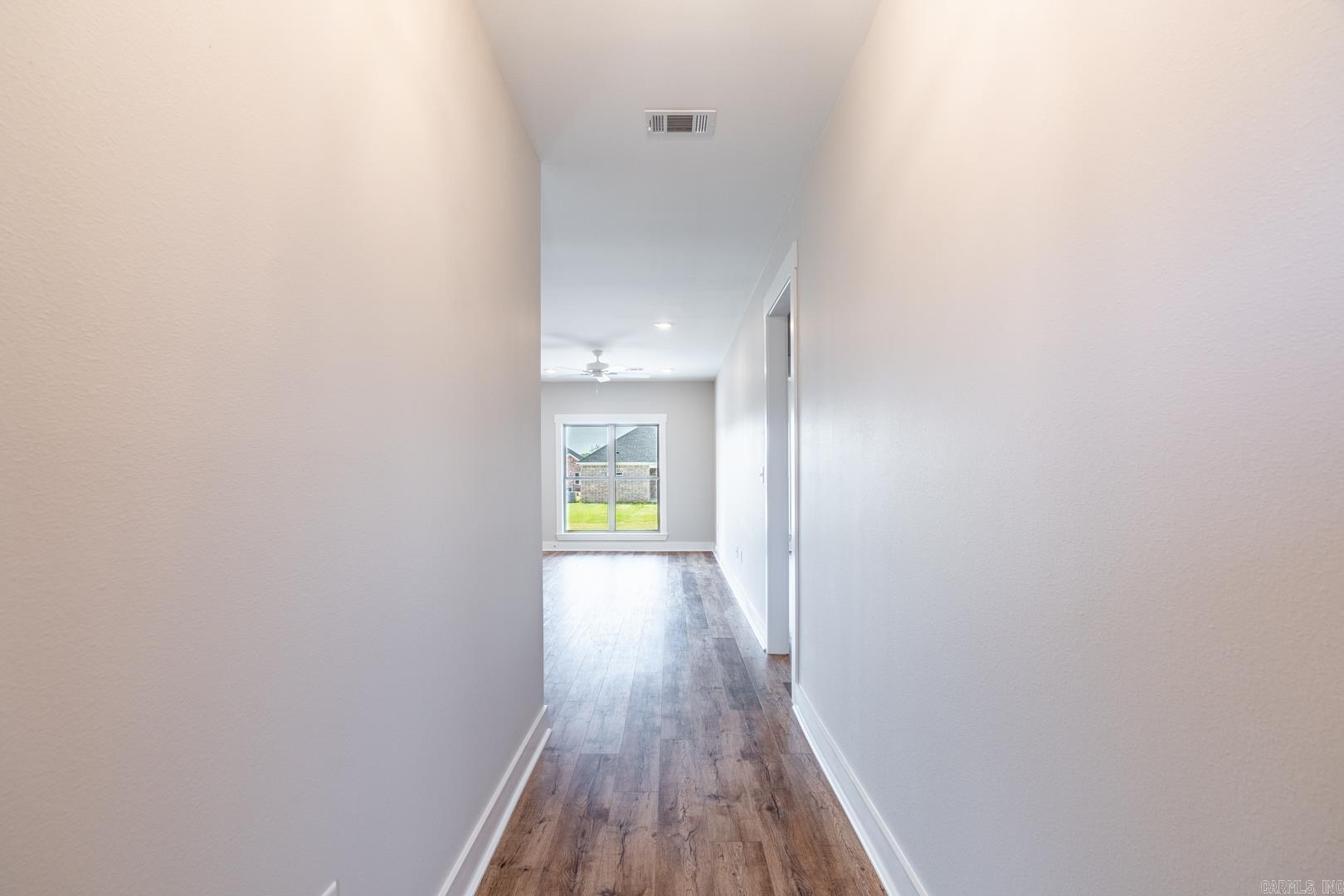 EAST MEADOW - Residential